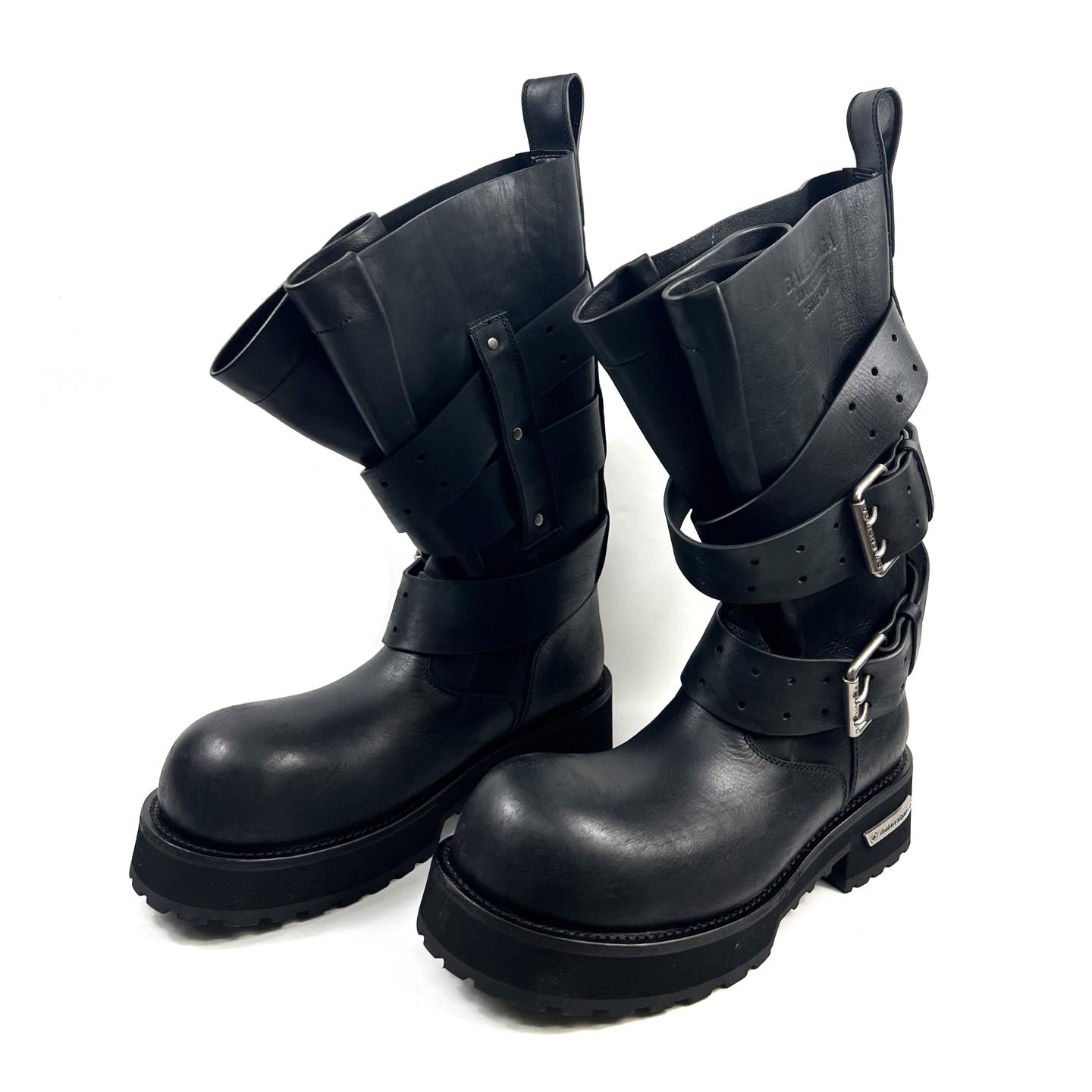 Balenciaga Venom High Boot In Black Calfskin - EUR FASHION