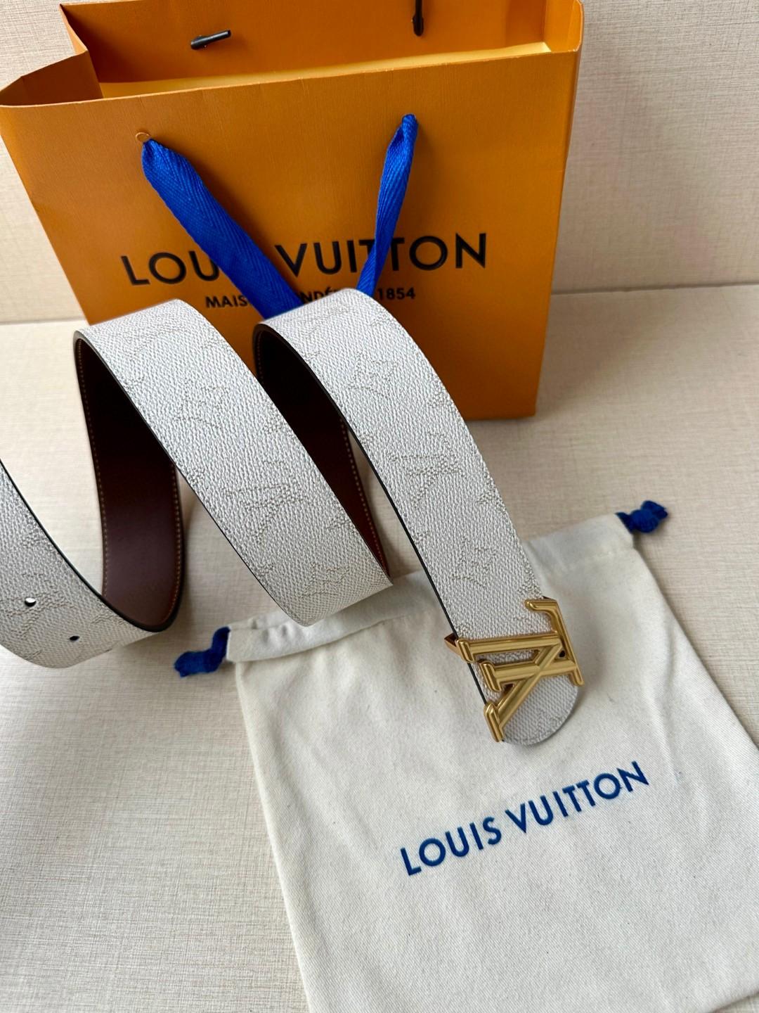  - EUR FASHION