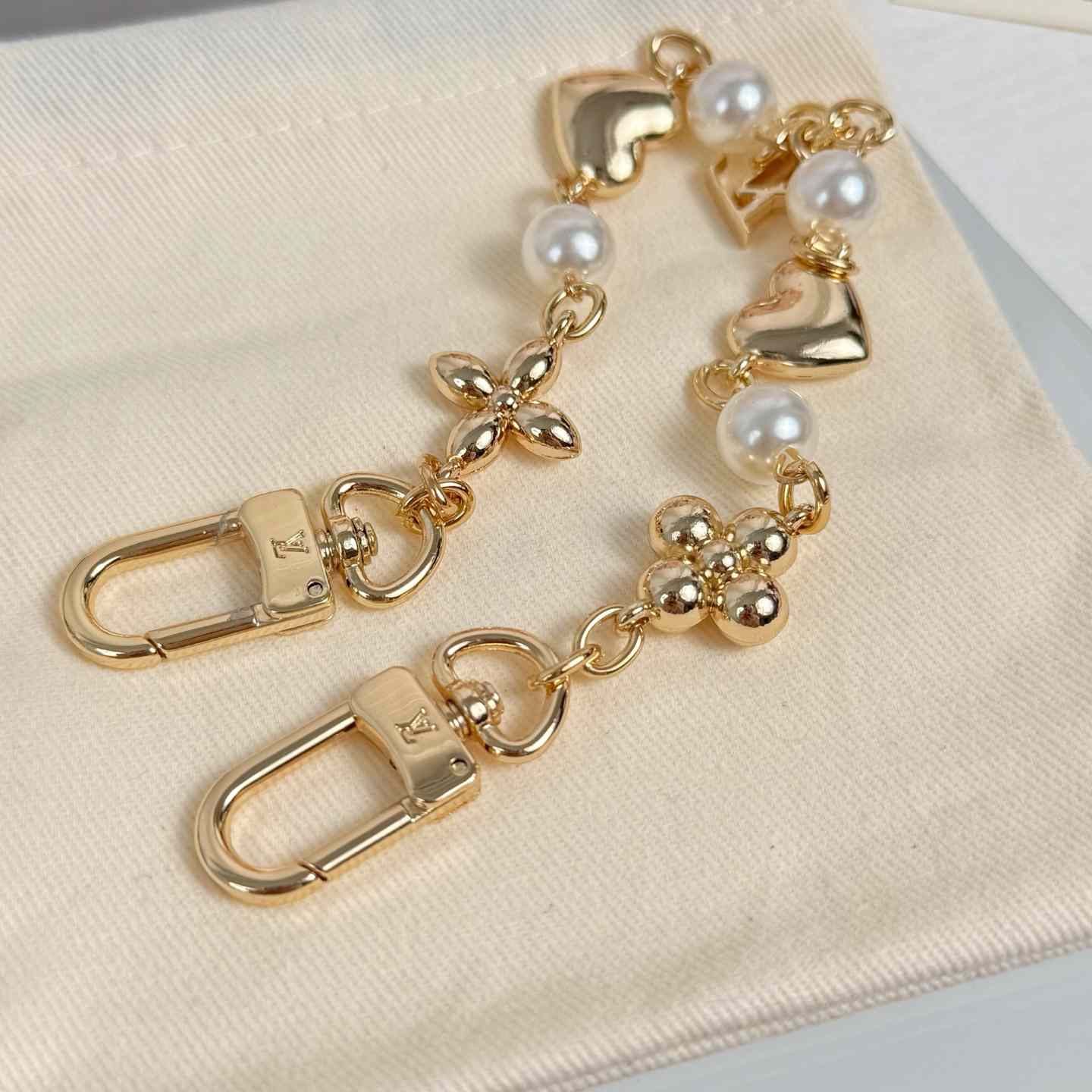 Louis Vuitton LV Heart Bag Chain   M01088 - EUR FASHION