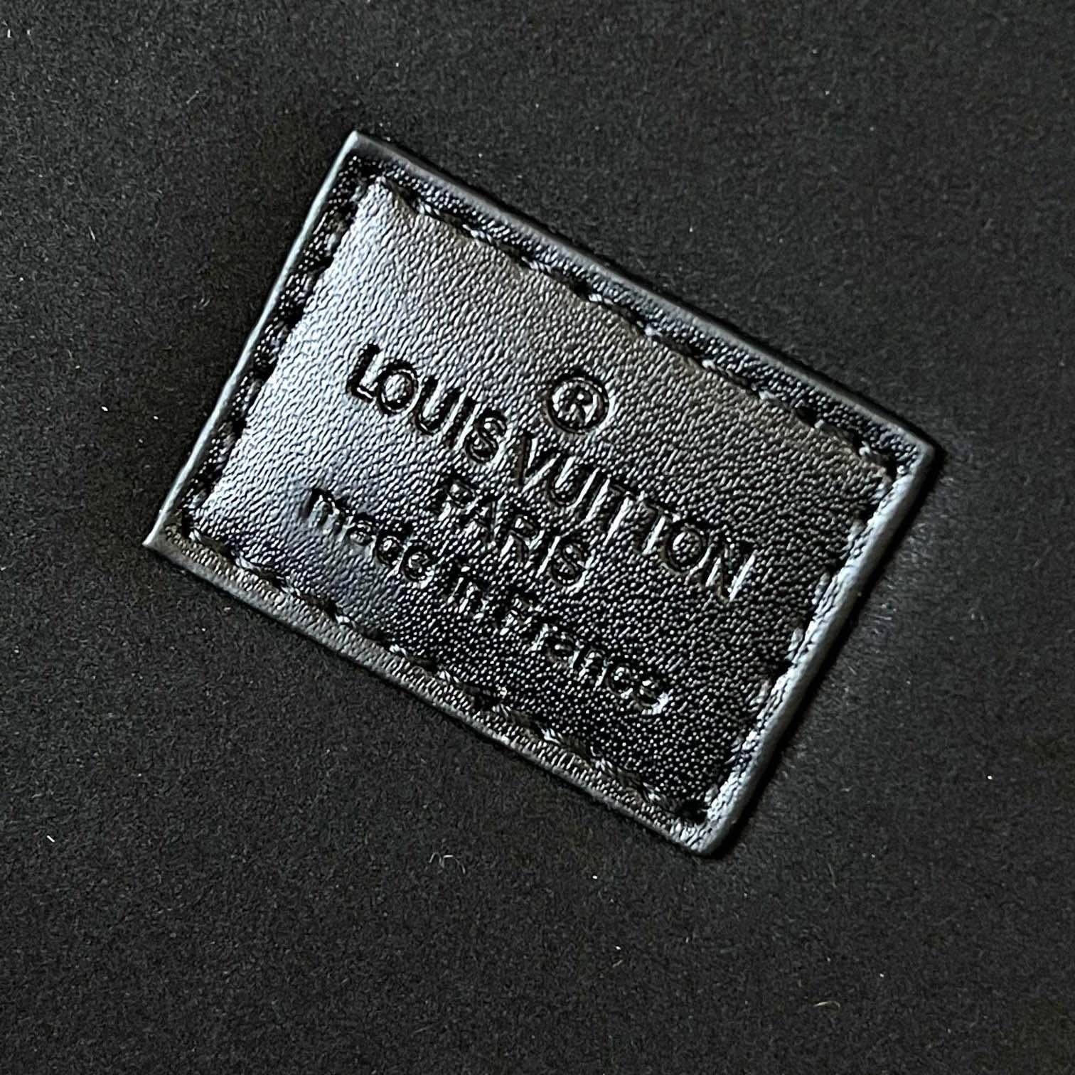 Louis Vuitton Coffret 8 Montres   - EUR FASHION