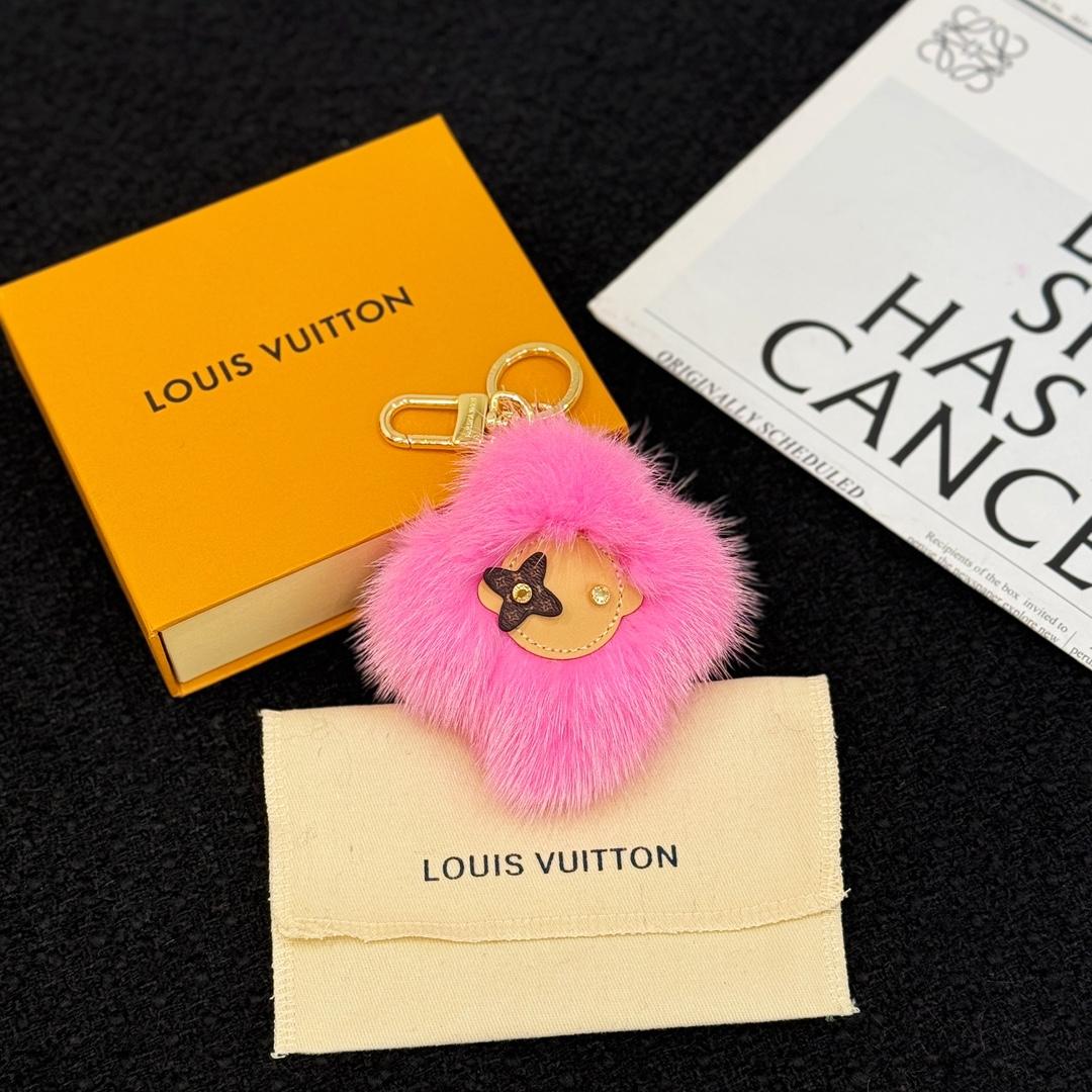 Louis Vuitton Vivienne Fur Key Holder   M01447 - EUR FASHION