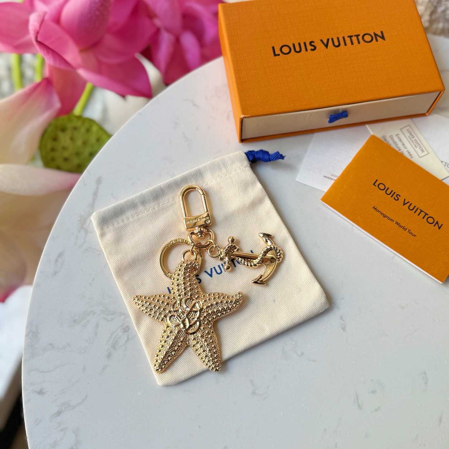 Louis Vuitton LV Starfish Key Holder and Bag Charm   M02622 - EUR FASHION
