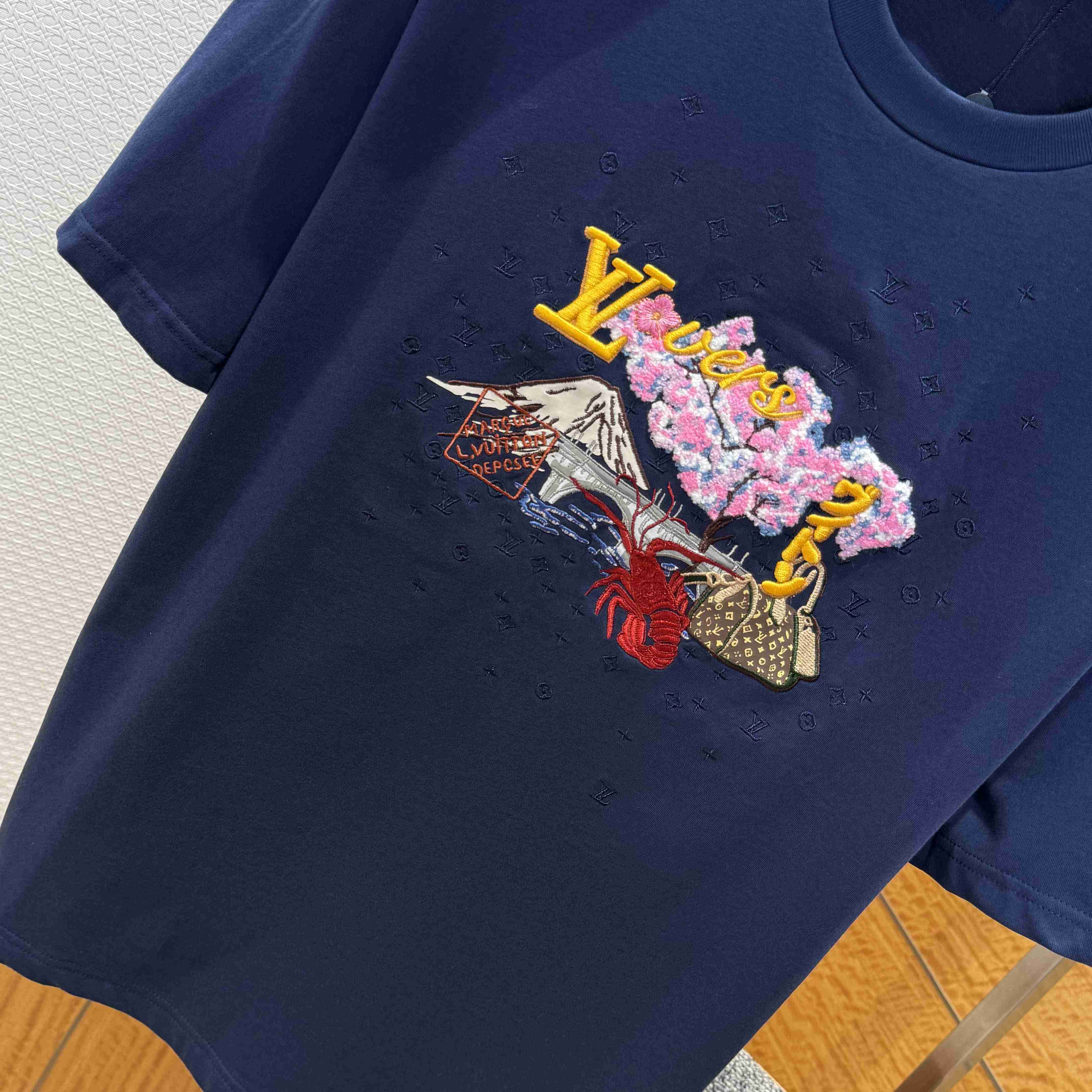 Louis Vuitton Embroidered T-Shirt   1AIMKV - EUR FASHION