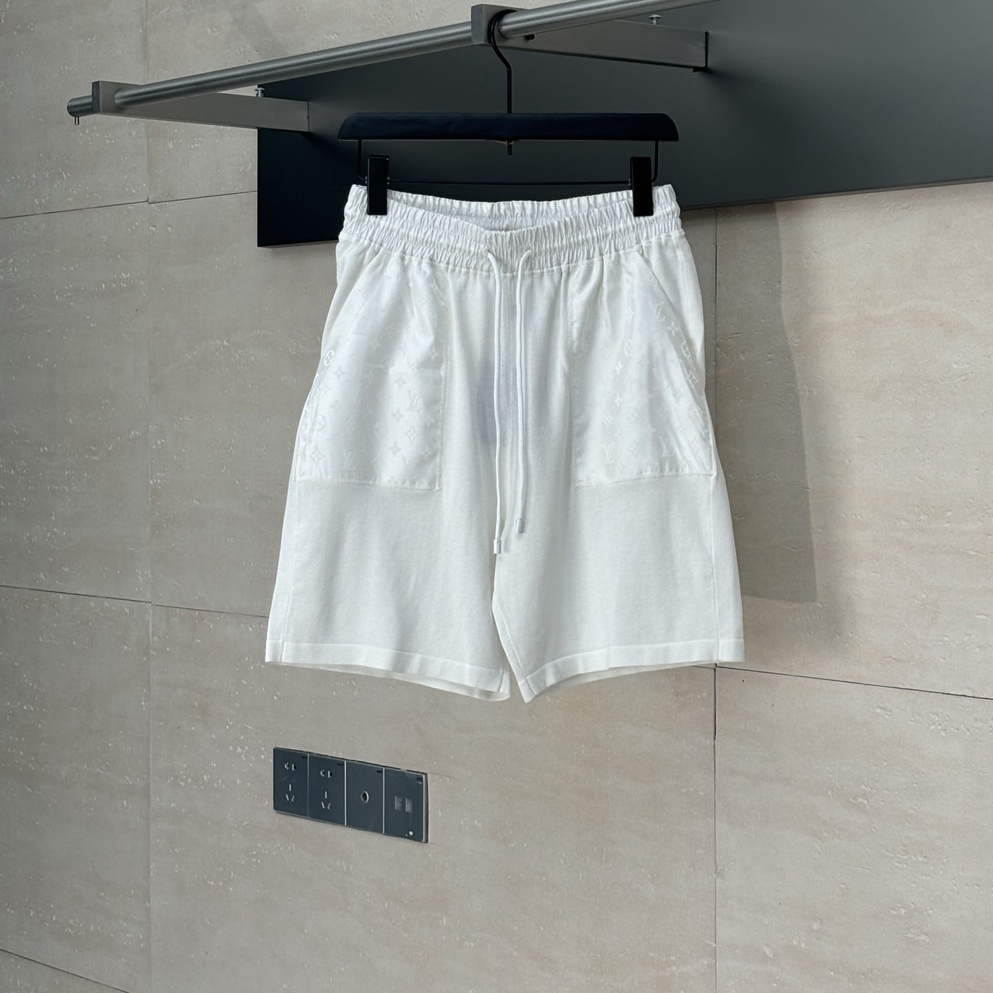  - EUR FASHION
