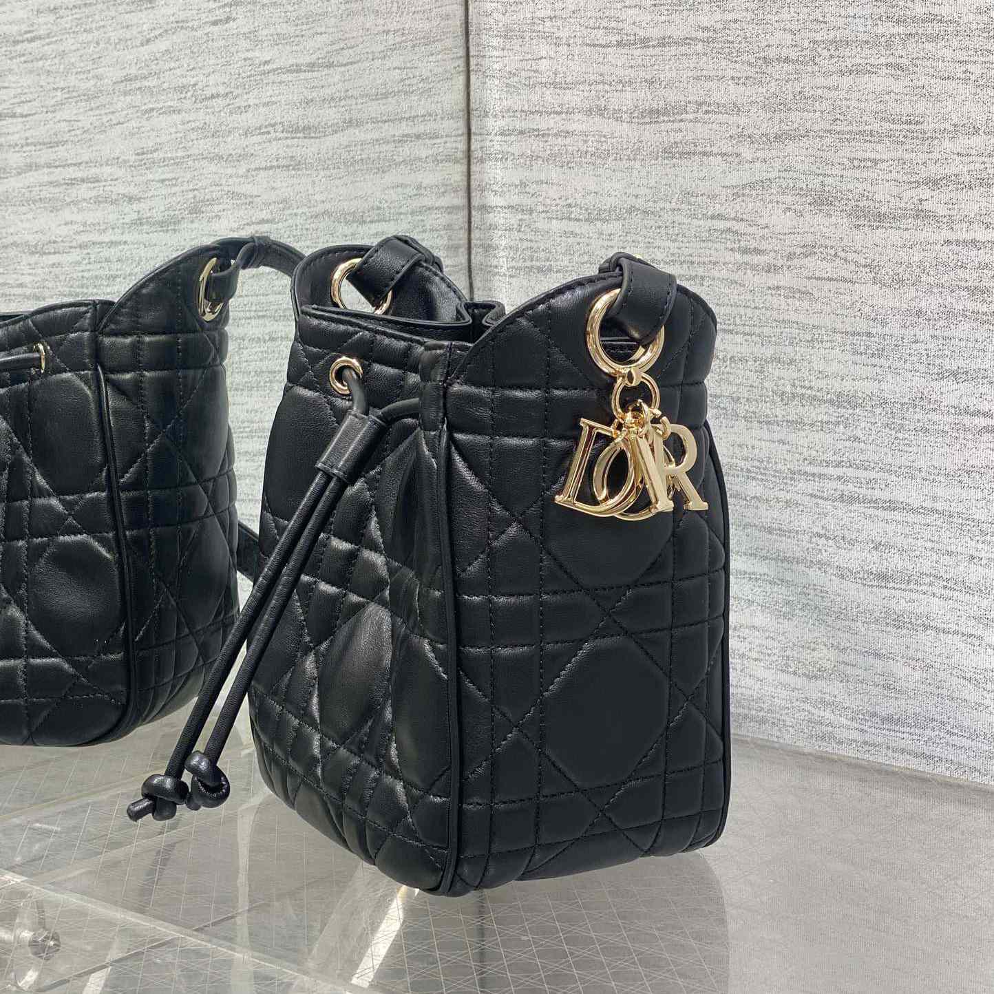 Dior Small D-Motion Bag  - EUR FASHION