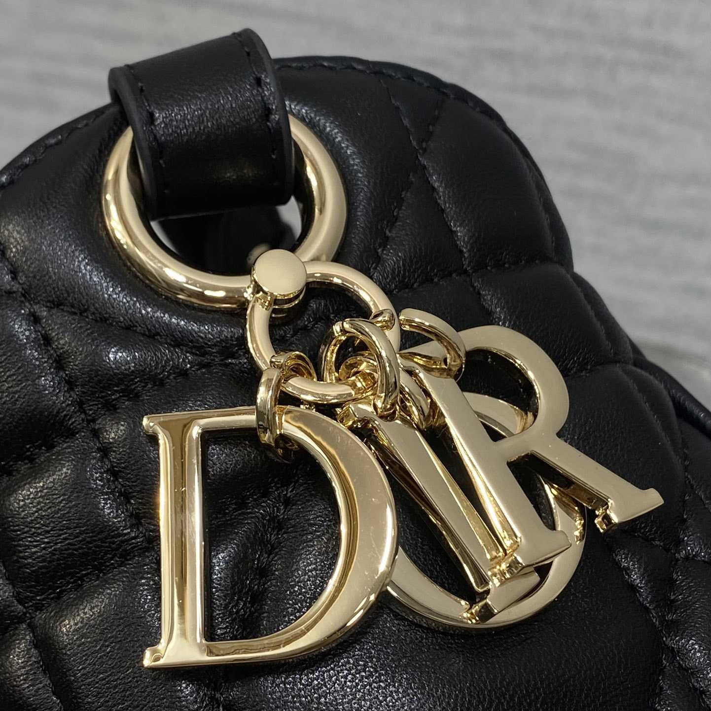 Dior Small D-Motion Bag  - EUR FASHION