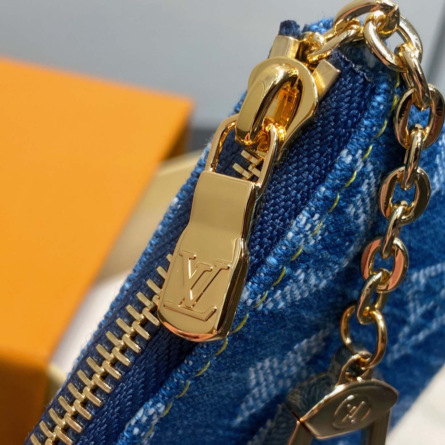 Louis Vuitton LV x TM Key Pouch   M14938 - EUR FASHION