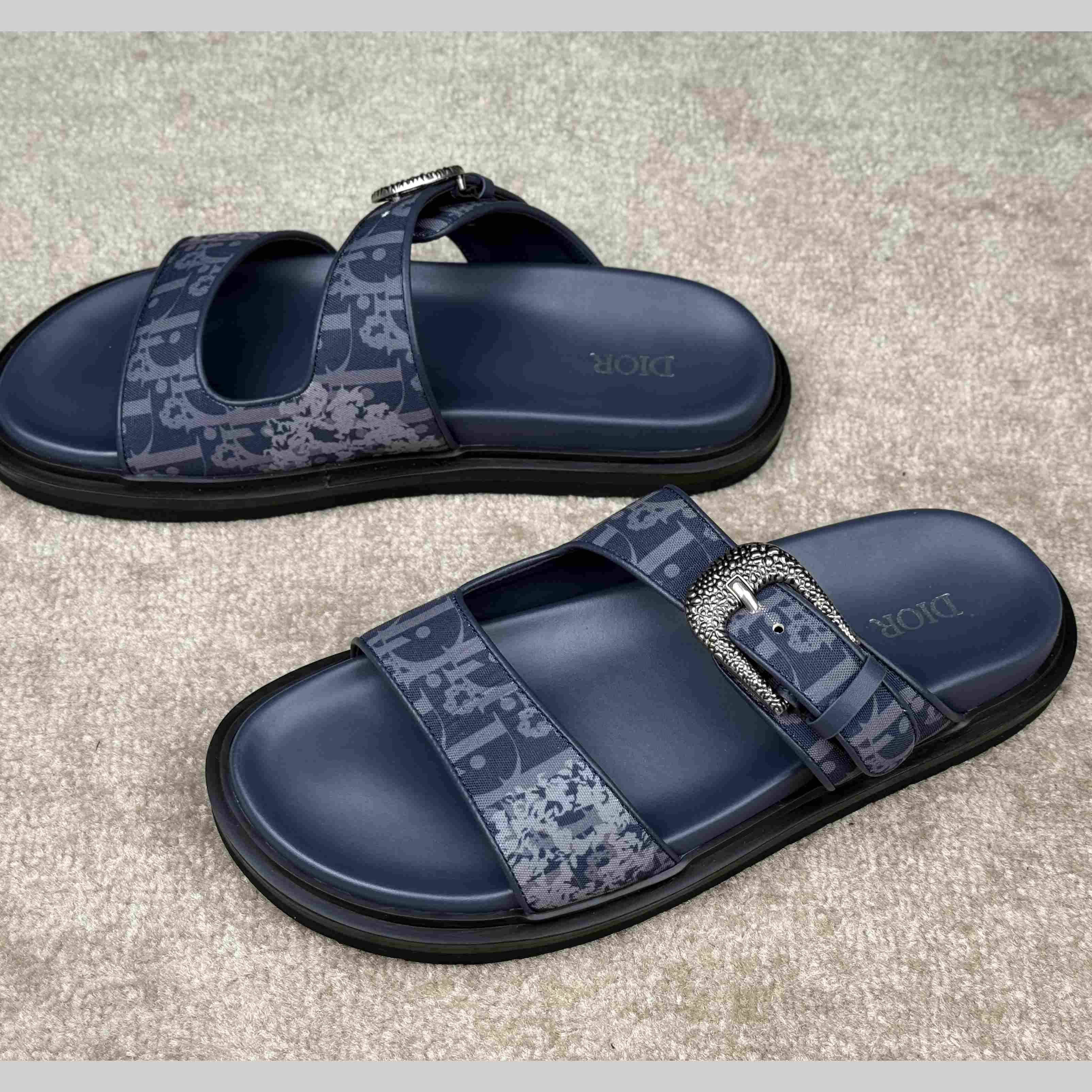 Denim Tears x Dior Aqua Sandal 'Dior Tears - Peace Sign' - EUR FASHION
