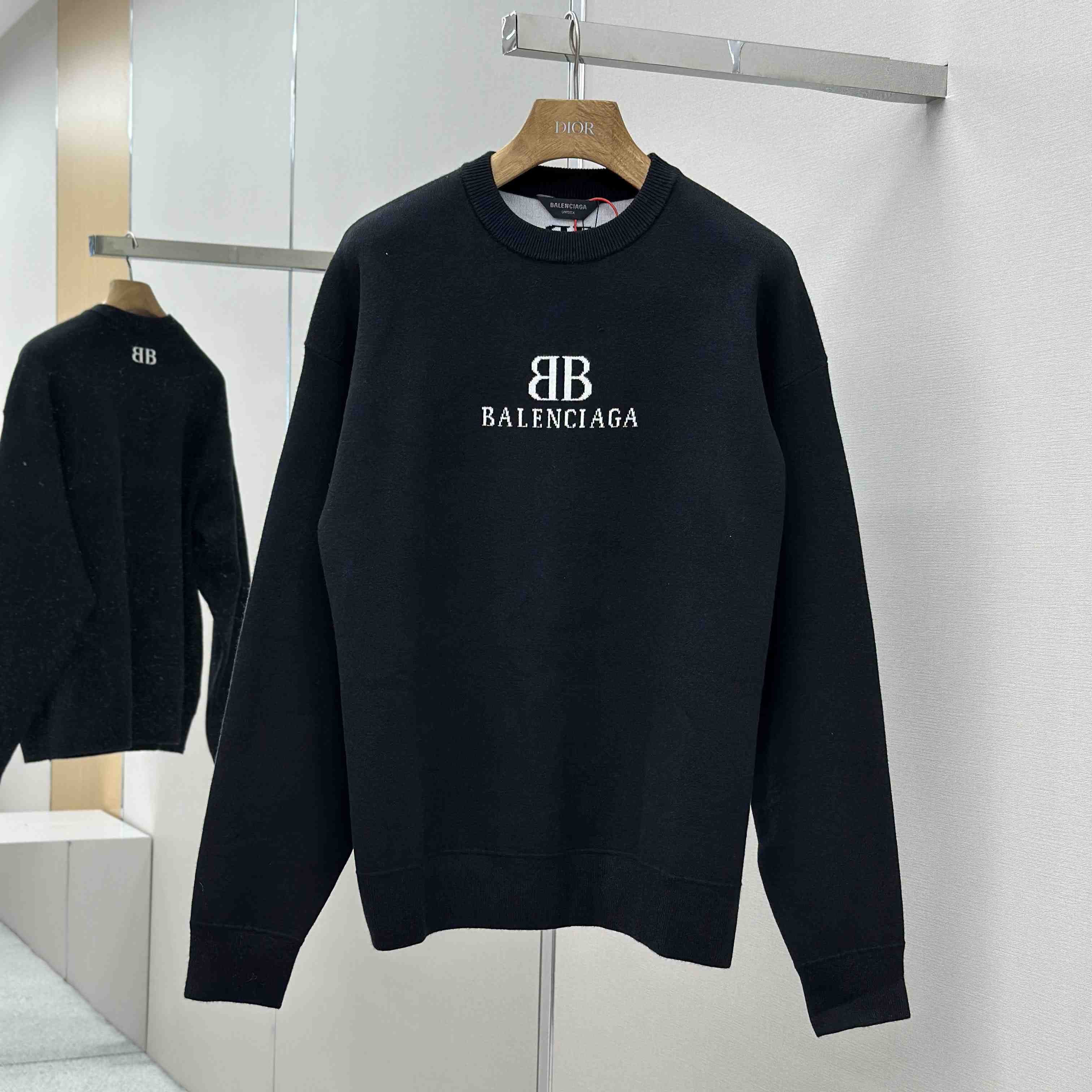 - EUR FASHION