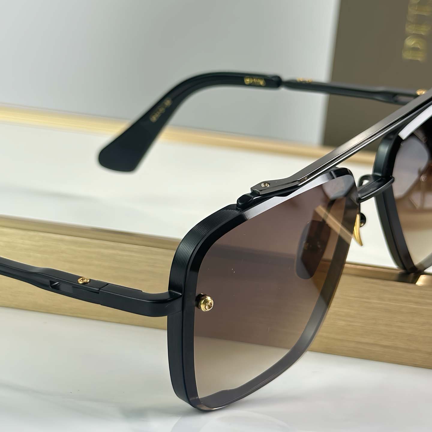 Dita Mach Six Sunglasses - EUR FASHION