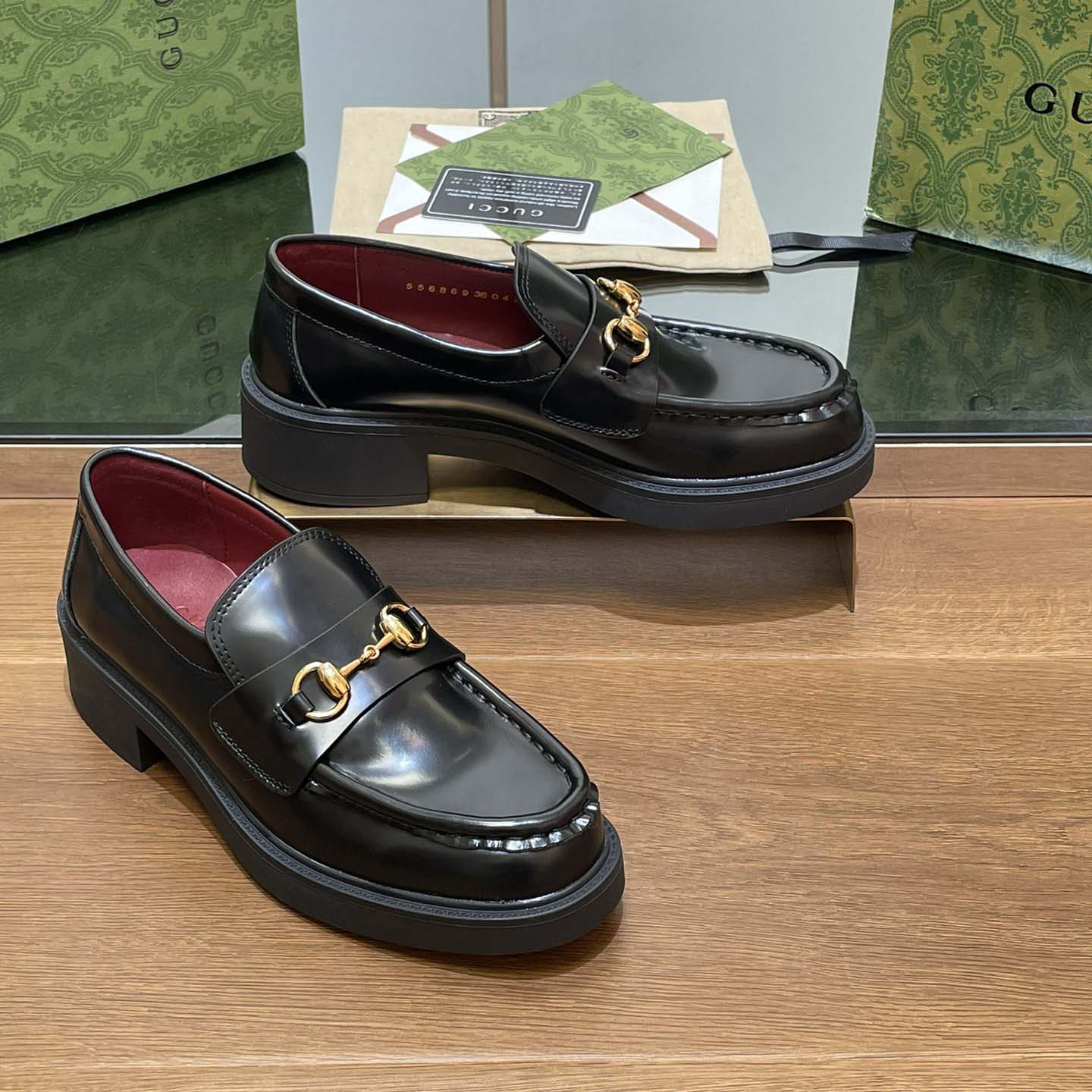Gucci Women's loafer with Horsebit - EUR FASHION