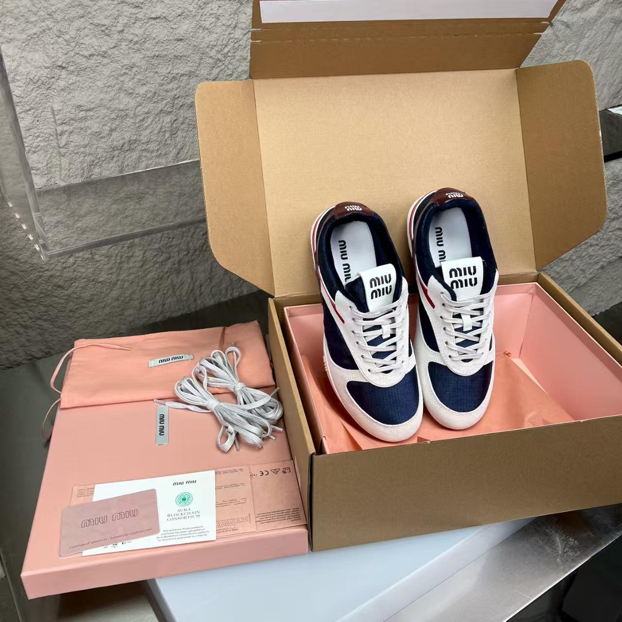 Miu Miu Gymnasium Sneakers - EUR FASHION