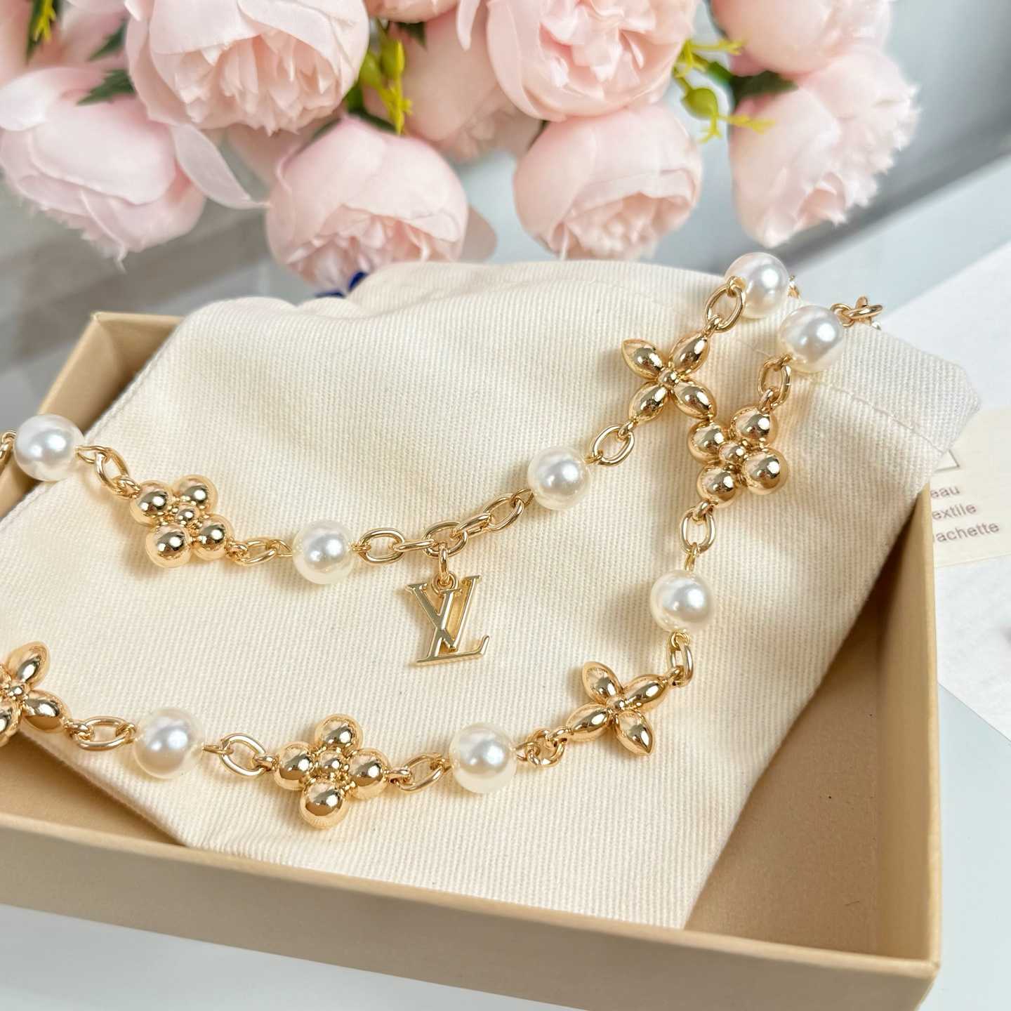 Louis Vuitton Chain - EUR FASHION
