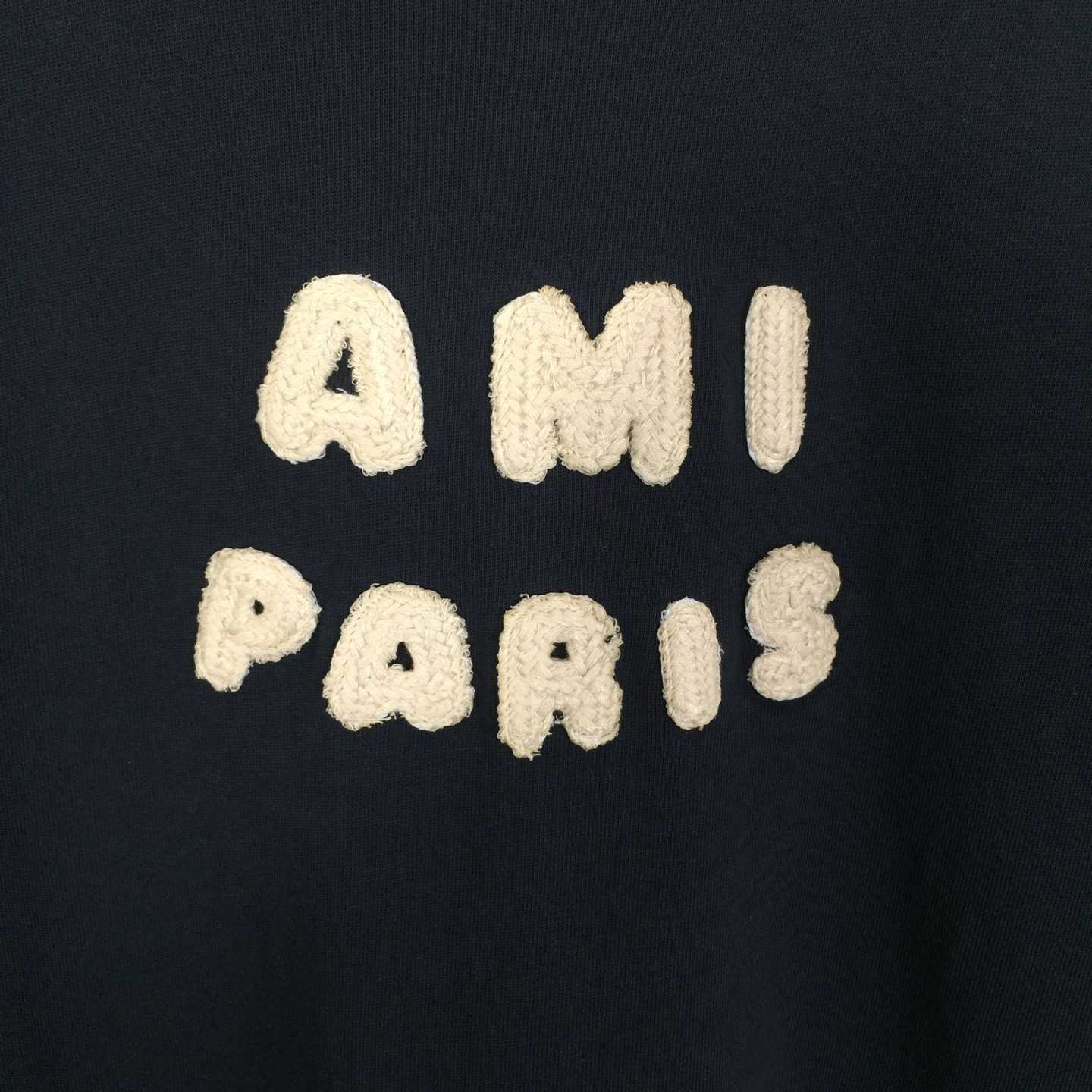 AMI Paris T-Shirt In Dark Blue - EUR FASHION