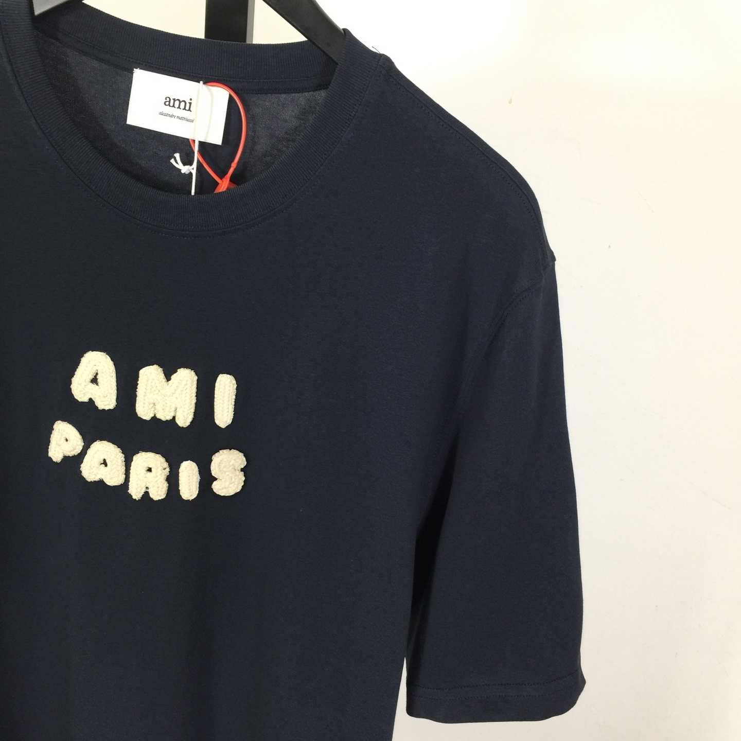AMI Paris T-Shirt In Dark Blue - EUR FASHION