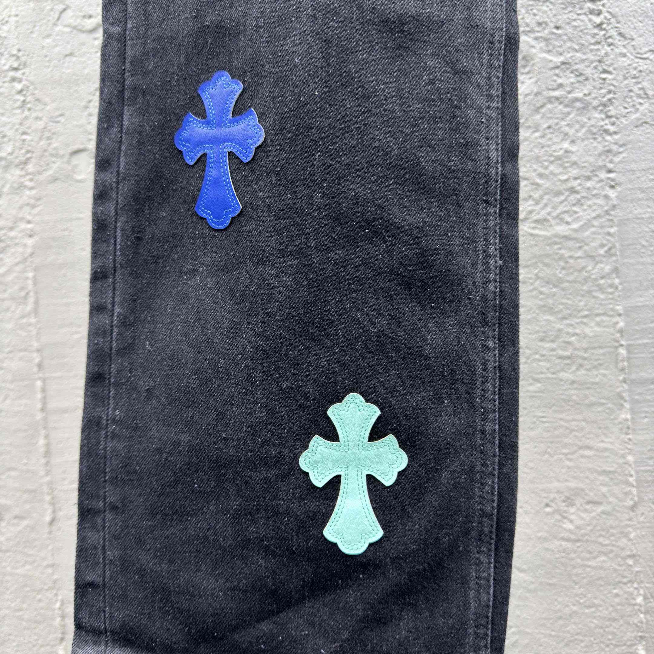 Chrome Hearts Jeans - EUR FASHION