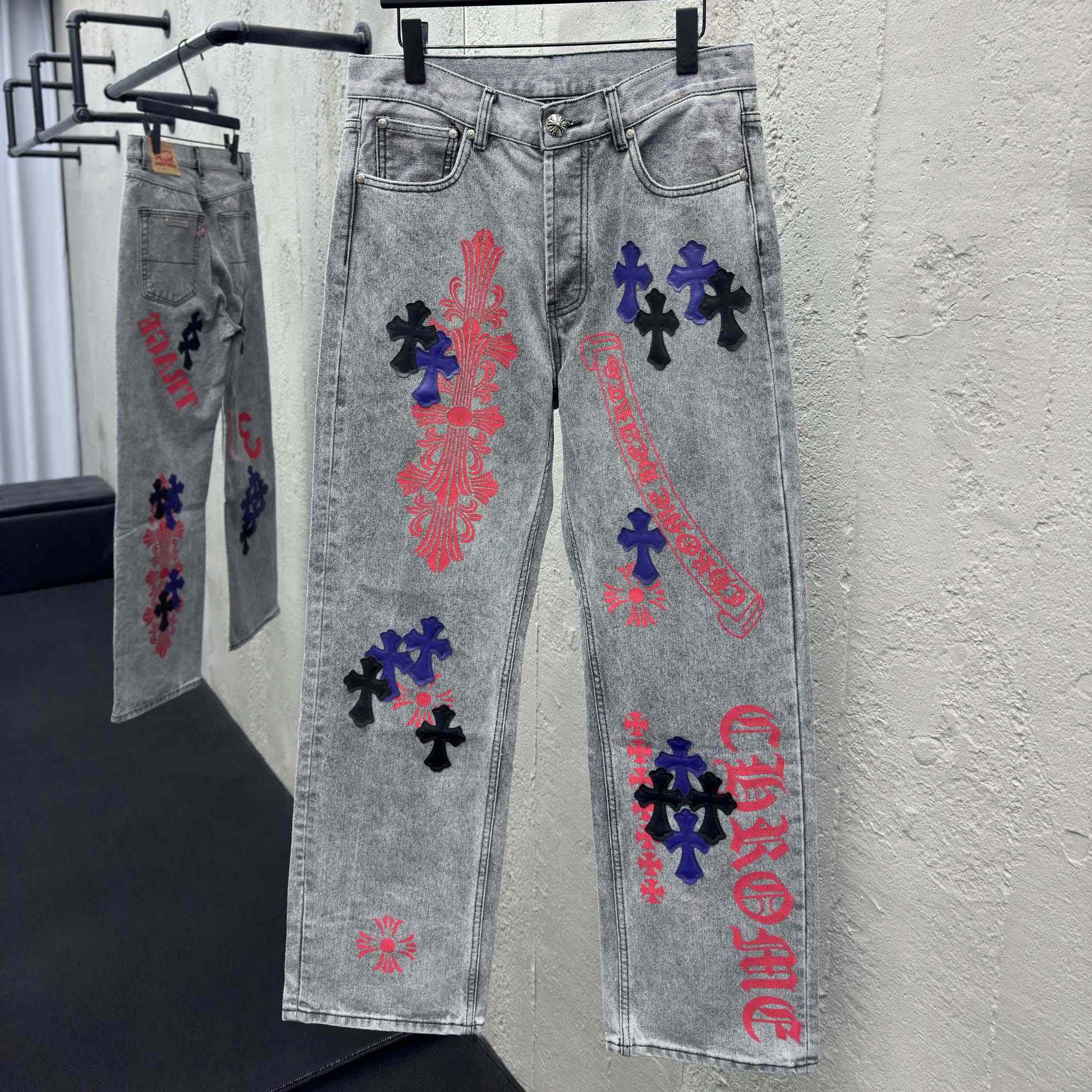  - EUR FASHION