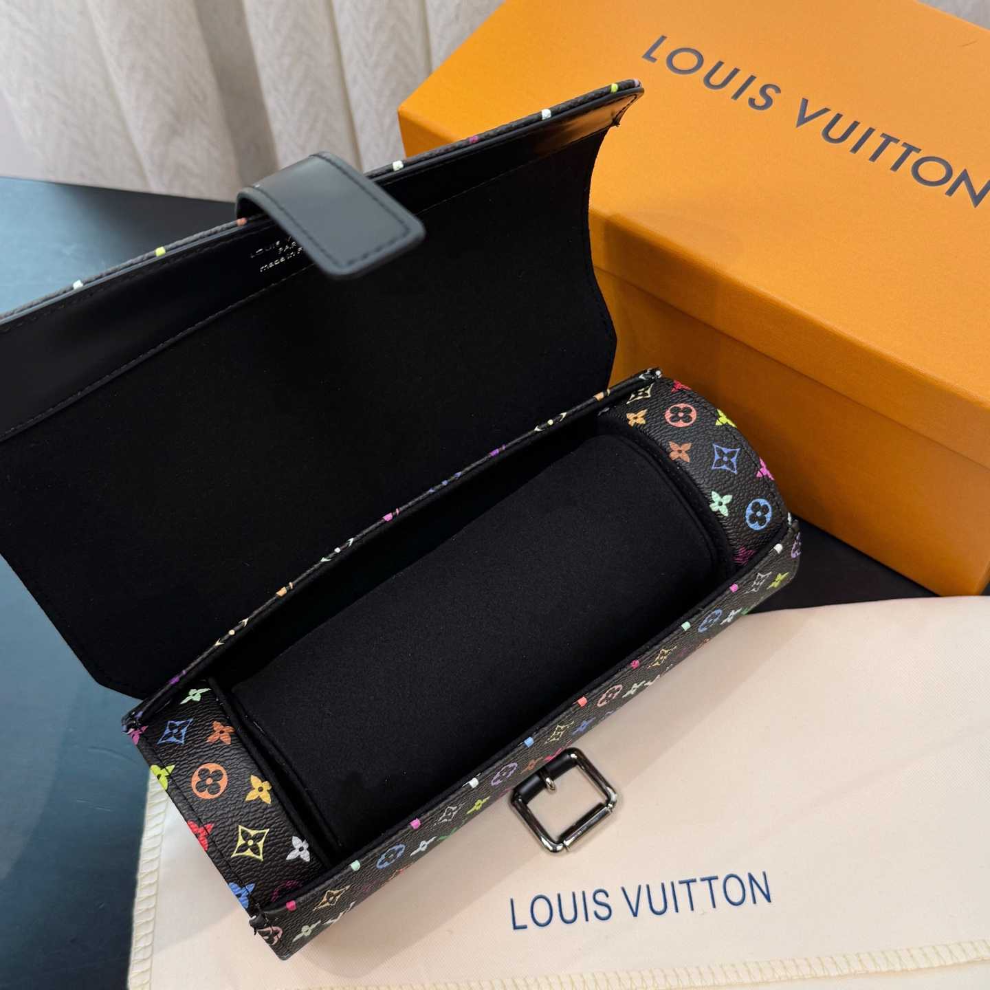 Louis Vuitton 3 Watch Case    - EUR FASHION