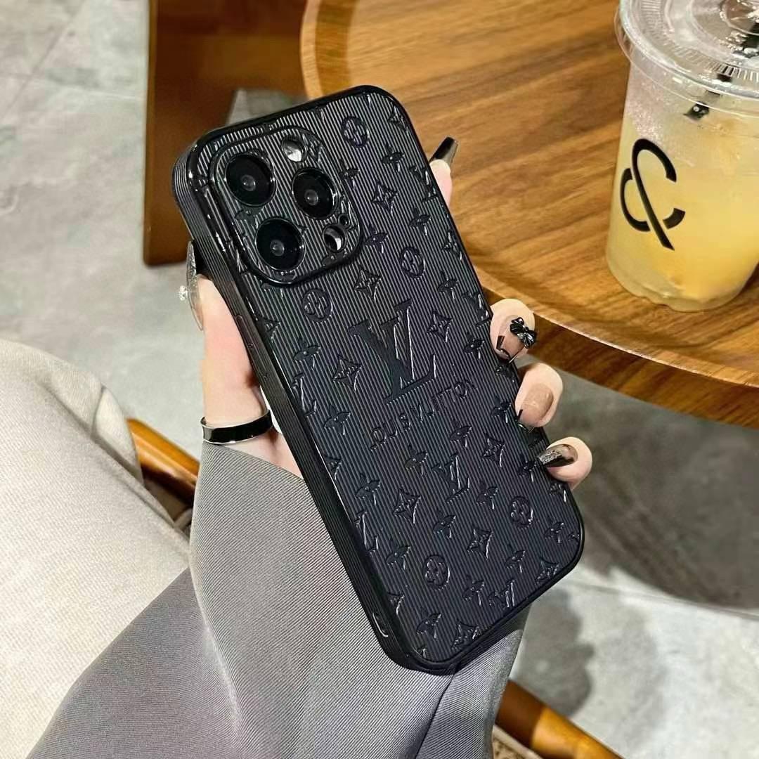 Louis Vuitton Phone Case  - EUR FASHION