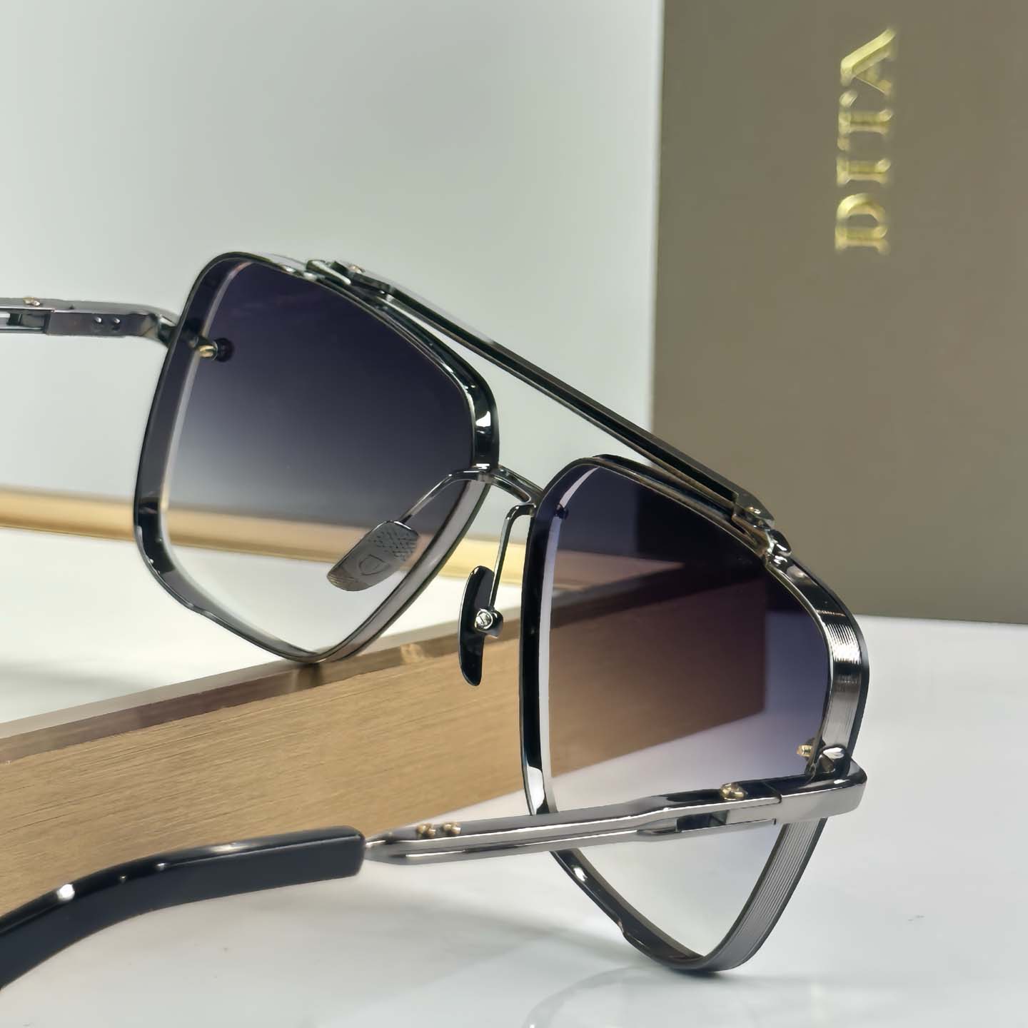 Dita Mach Six Sunglasses - EUR FASHION