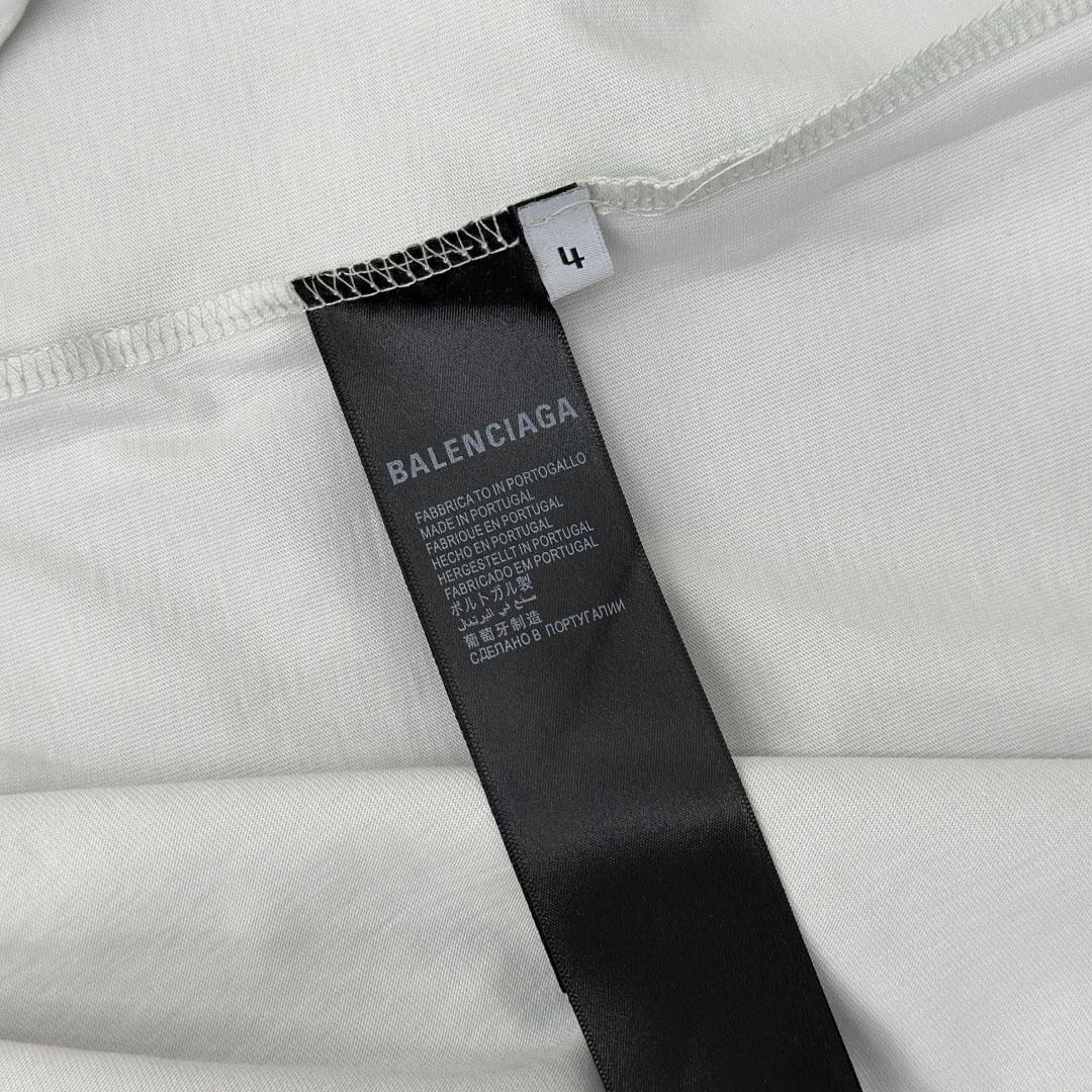 Balenciaga I PUMA Oversized T-Shirt in dirty white dry jersey - EUR FASHION