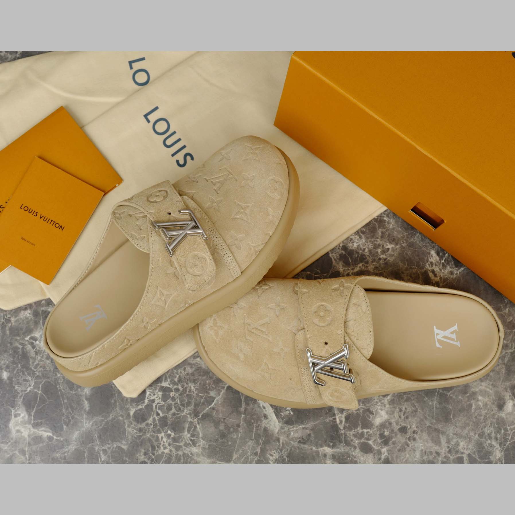 Louis Vuitton LV Easy Mule   1AHQR1 - EUR FASHION