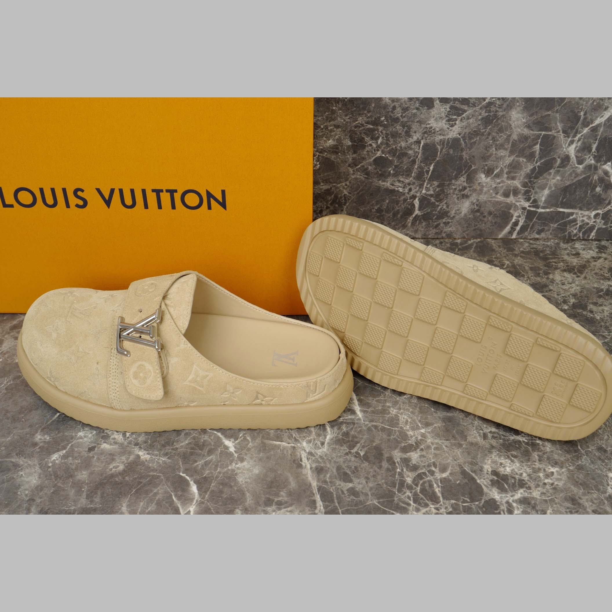 Louis Vuitton LV Easy Mule   1AHQR1 - EUR FASHION