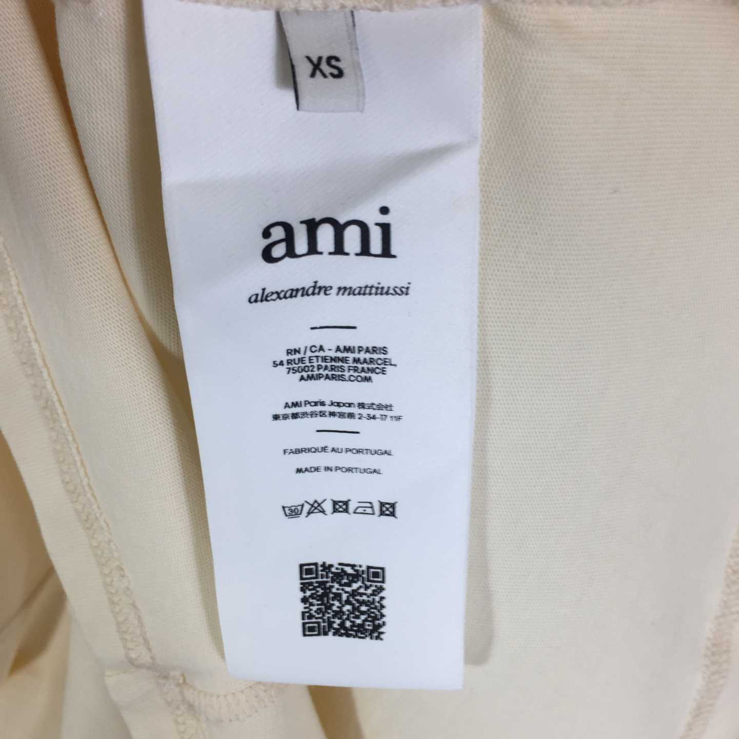 AMI Paris T-Shirt  - EUR FASHION
