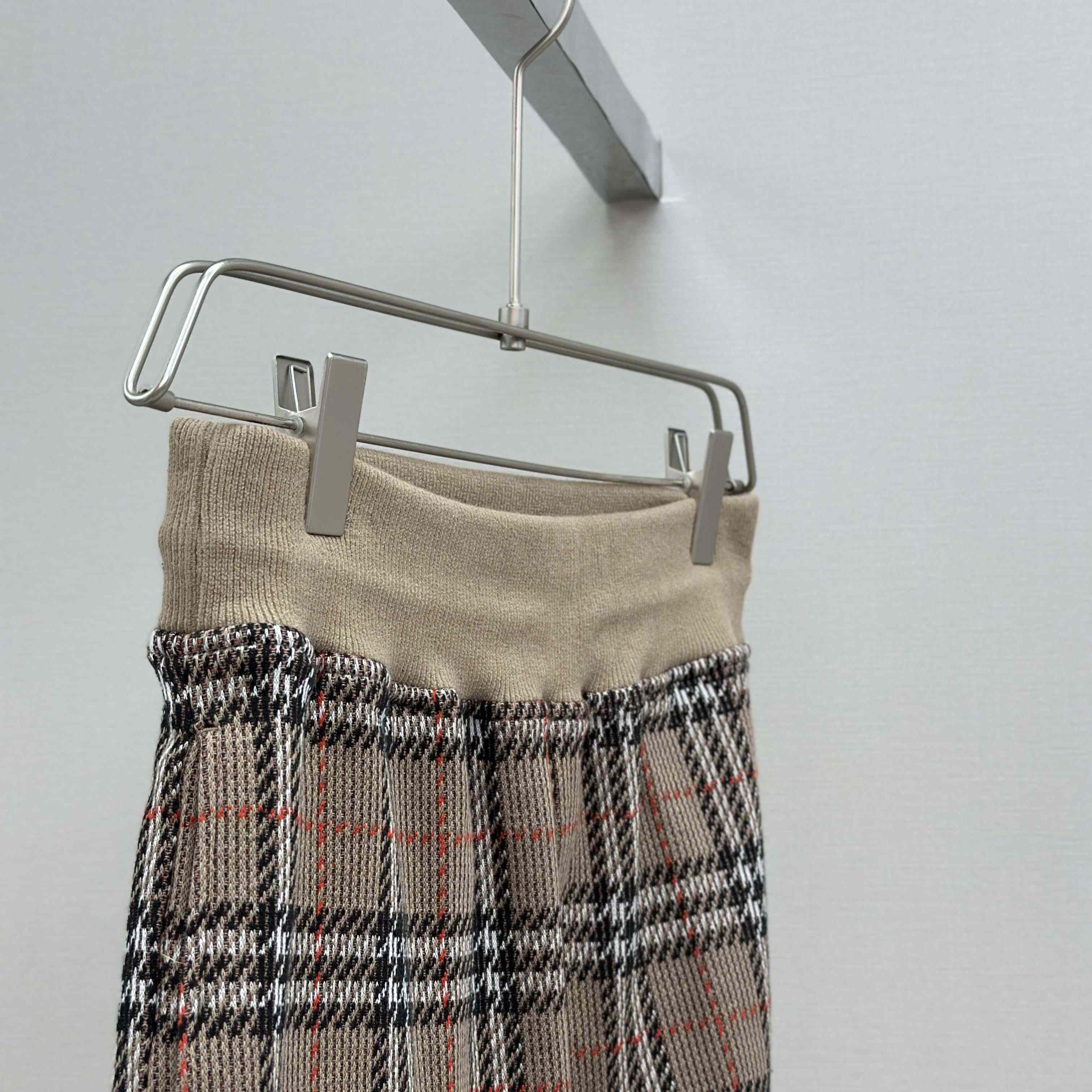 Burberry Check Cotton Blend Track Shorts - EUR FASHION