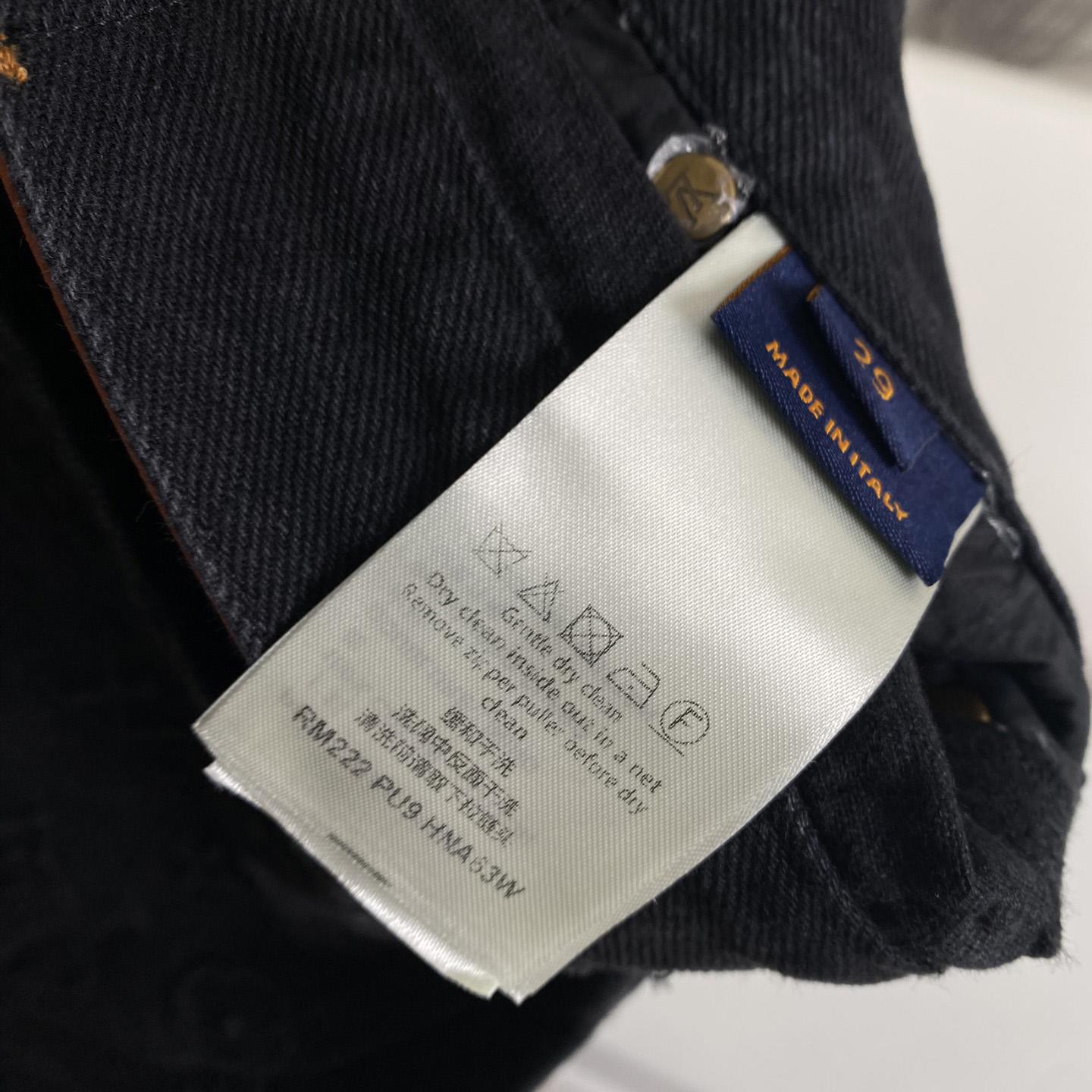 Louis Vuitton Monogram Workwear Denim Shorts Black  - EUR FASHION