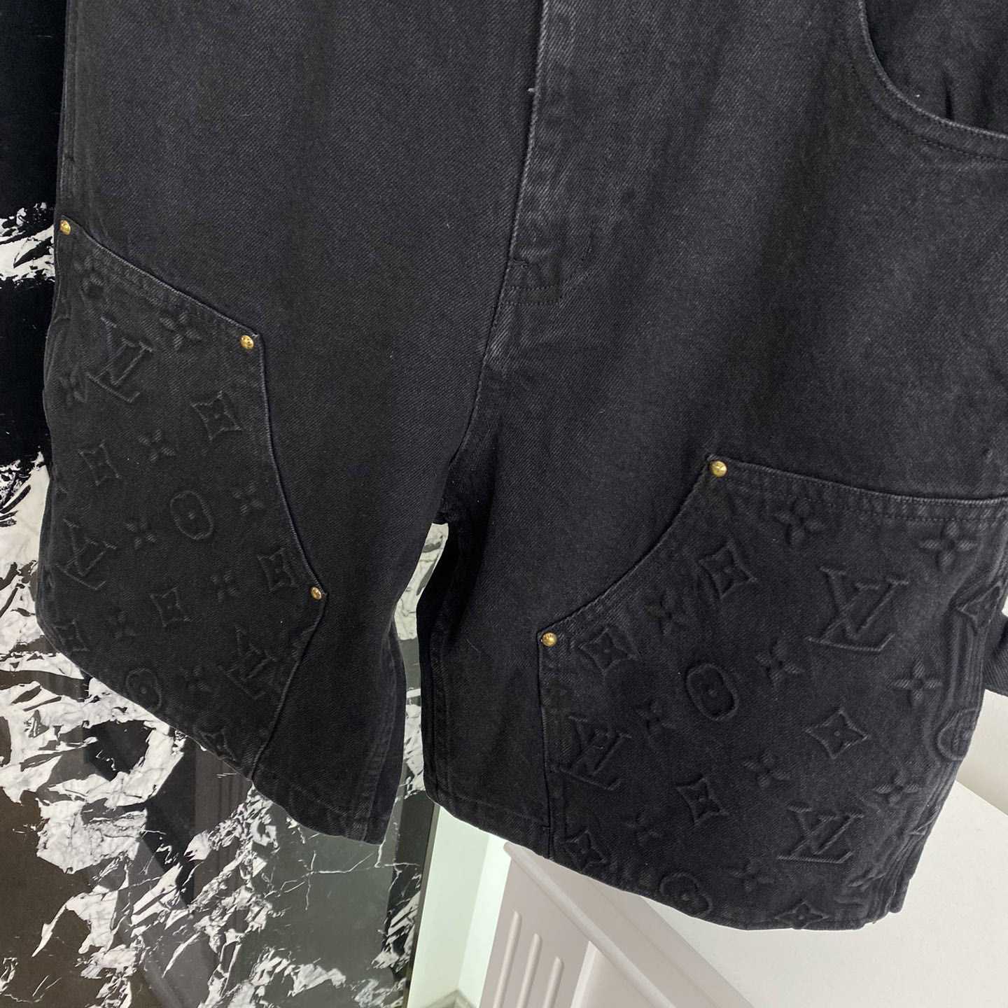 Louis Vuitton Monogram Workwear Denim Shorts Black  - EUR FASHION