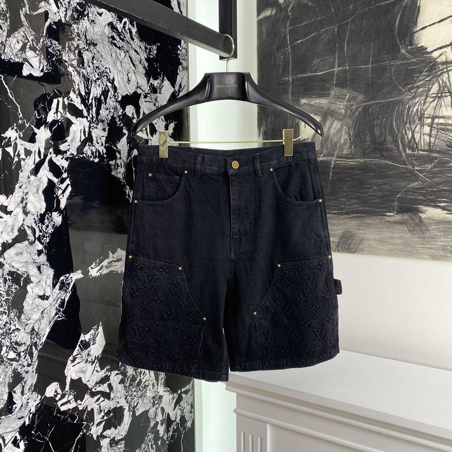  - EUR FASHION