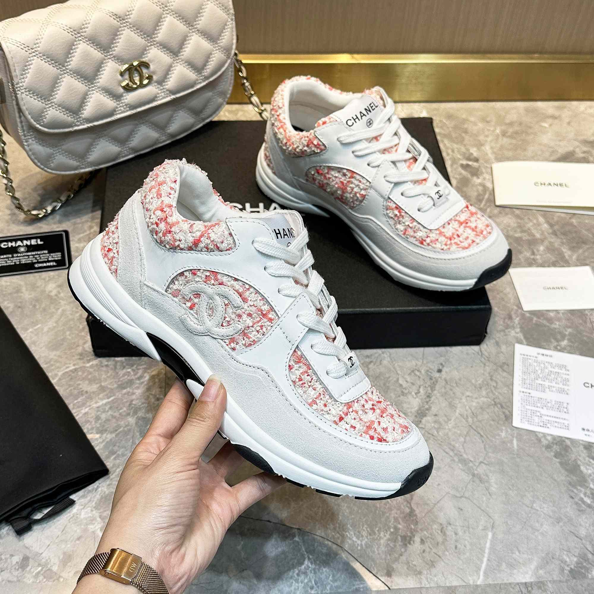  - EUR FASHION