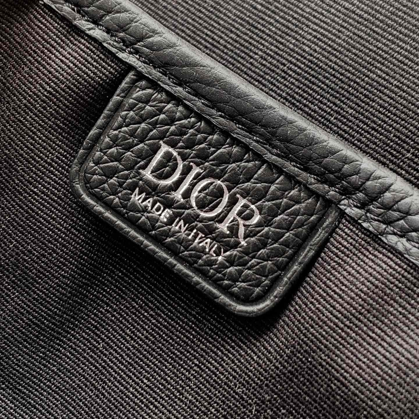 Dior Daily Backpack with Flap  - EUR FASHION