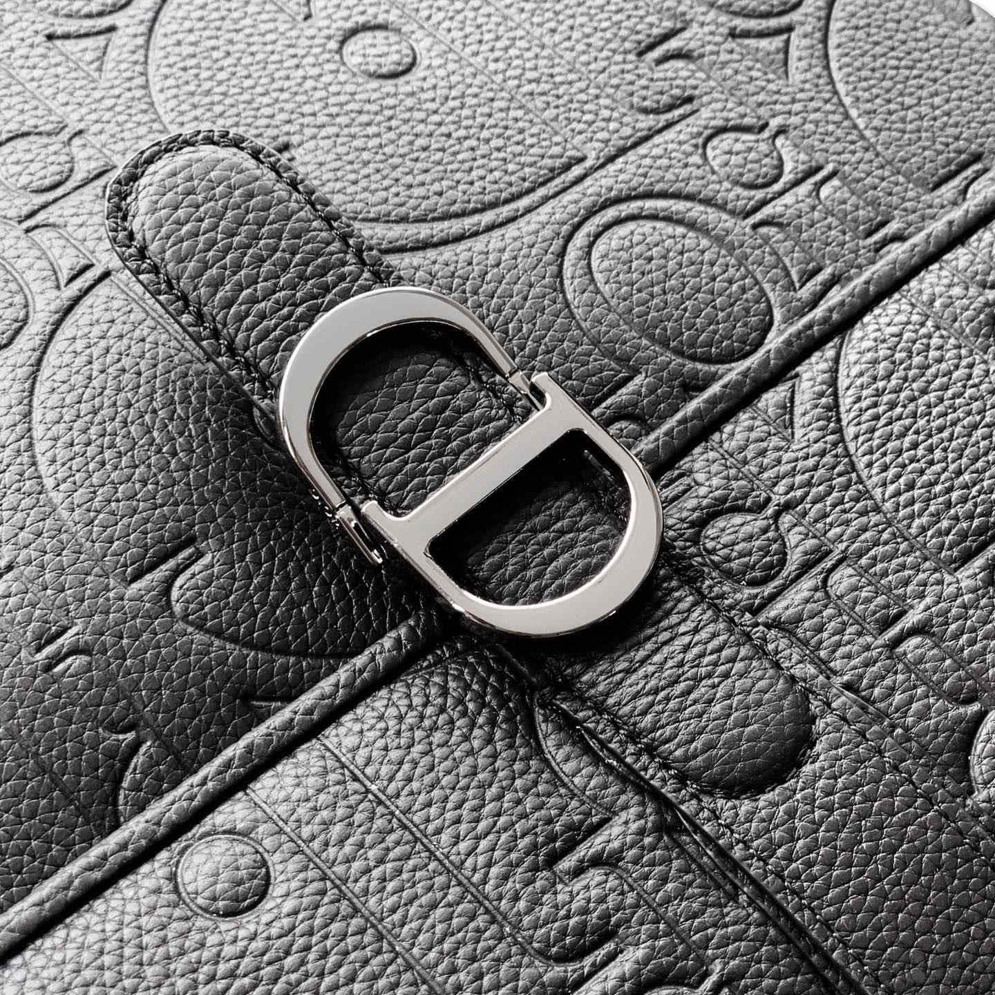 Dior Daily Backpack with Flap  - EUR FASHION