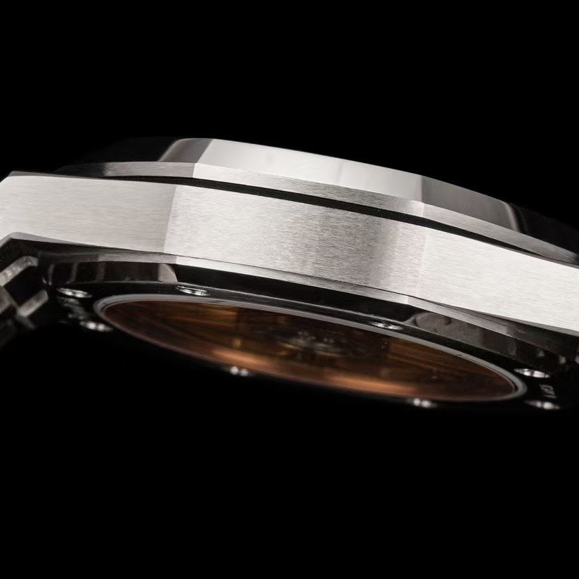 Audemars Piguet Royal Oak Self Winding Watch - 41mm 15500ST - EUR FASHION