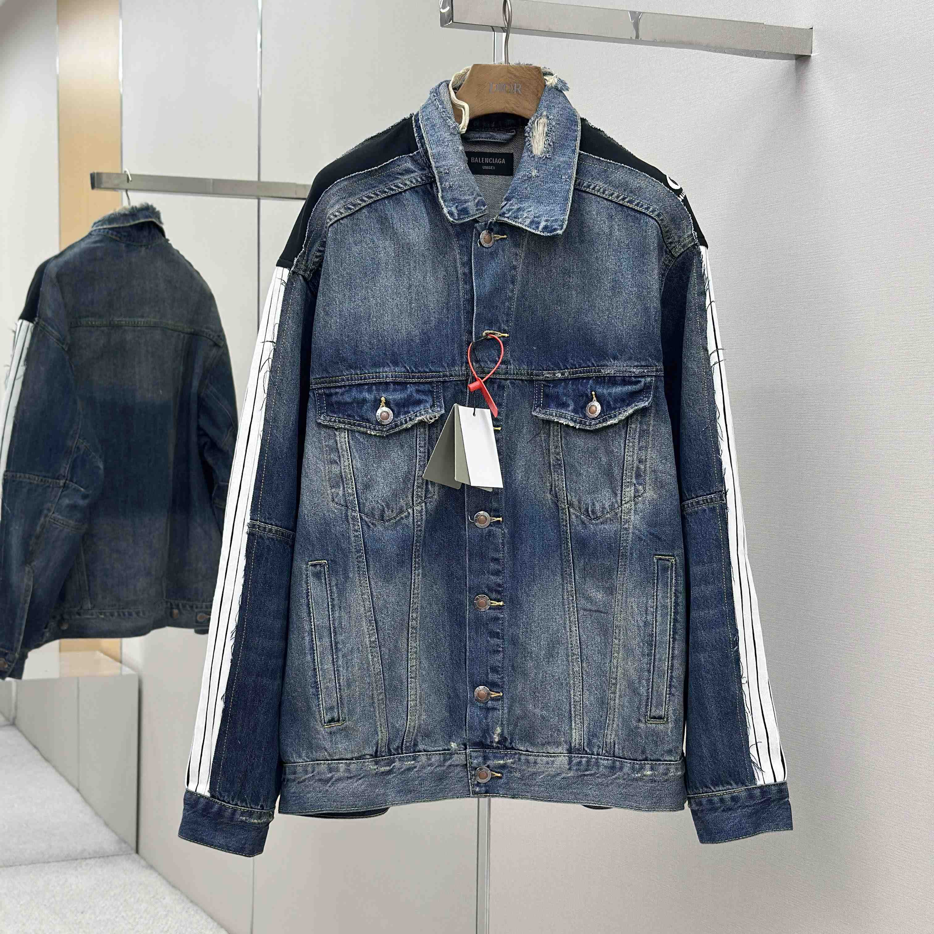  - EUR FASHION