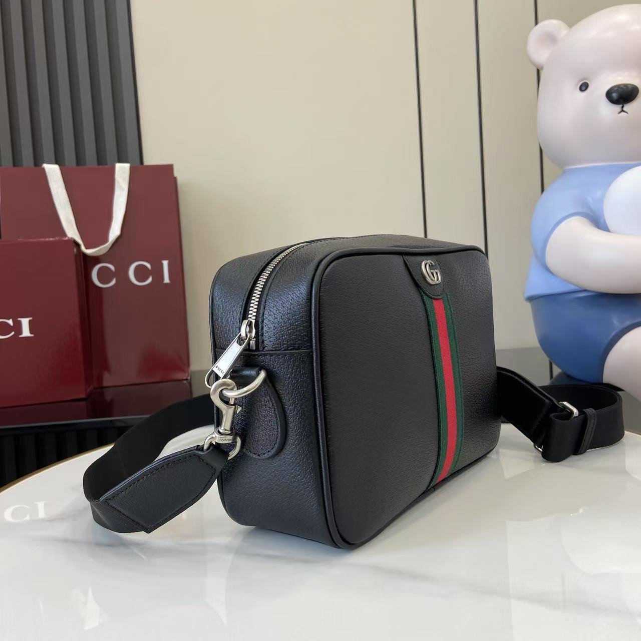 Gucci Ophidia Medium Crossbody Bag - EUR FASHION