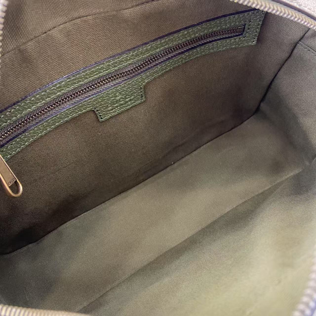Gucci Ophidia Medium Crossbody Bag - EUR FASHION