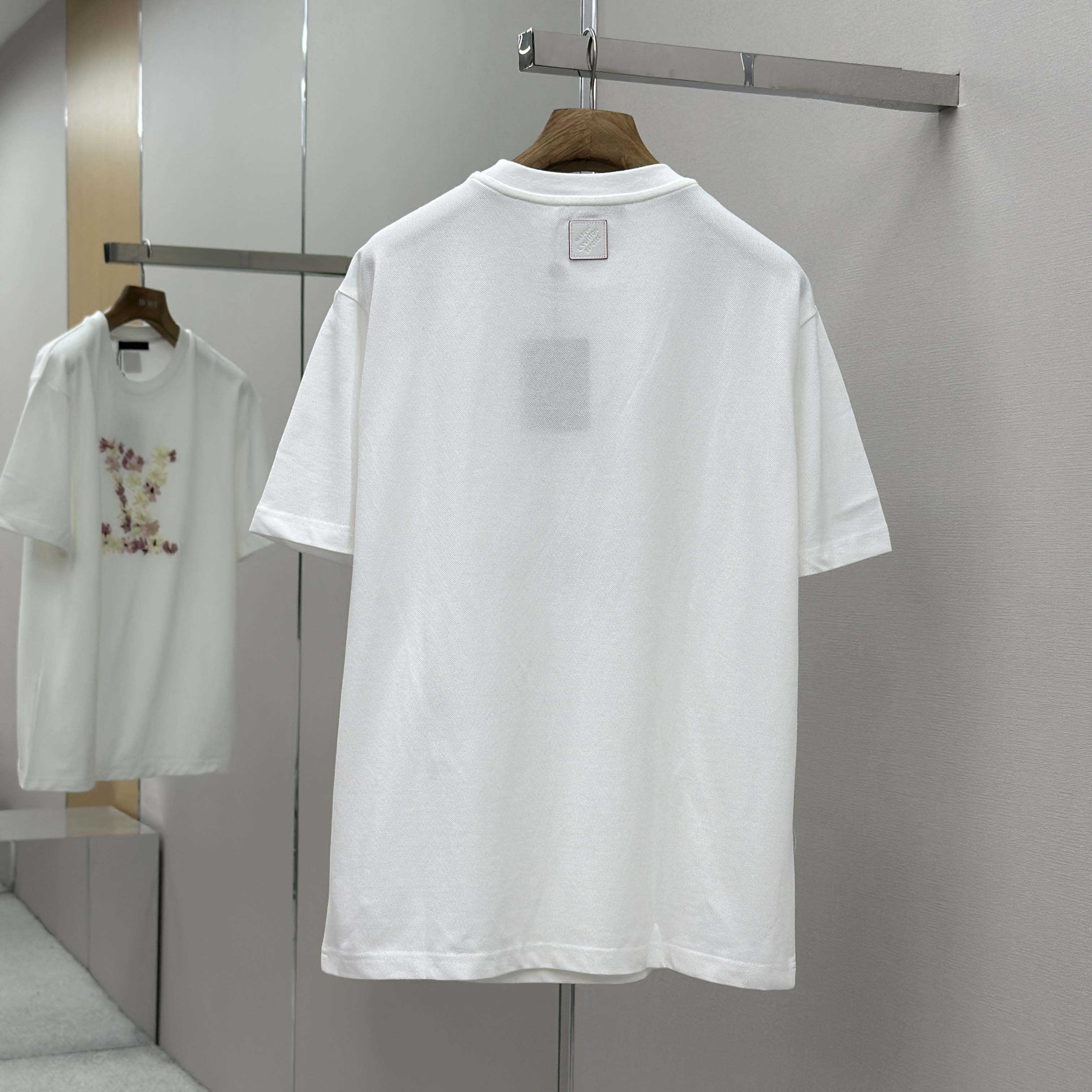 Louis Vuitton Embroidered T-Shirt   1AIMKH - EUR FASHION