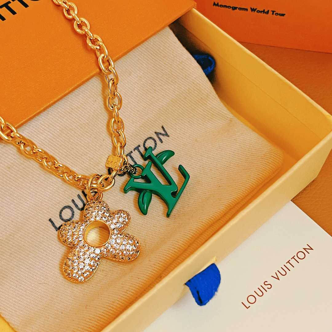 Louis Vuitton by Tyler, the Creator LV Blooming Pendant - EUR FASHION