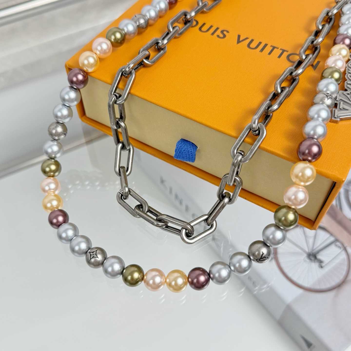 Louis Vuitton Pearls Chain Belt and Bag Charm   M02293 - EUR FASHION