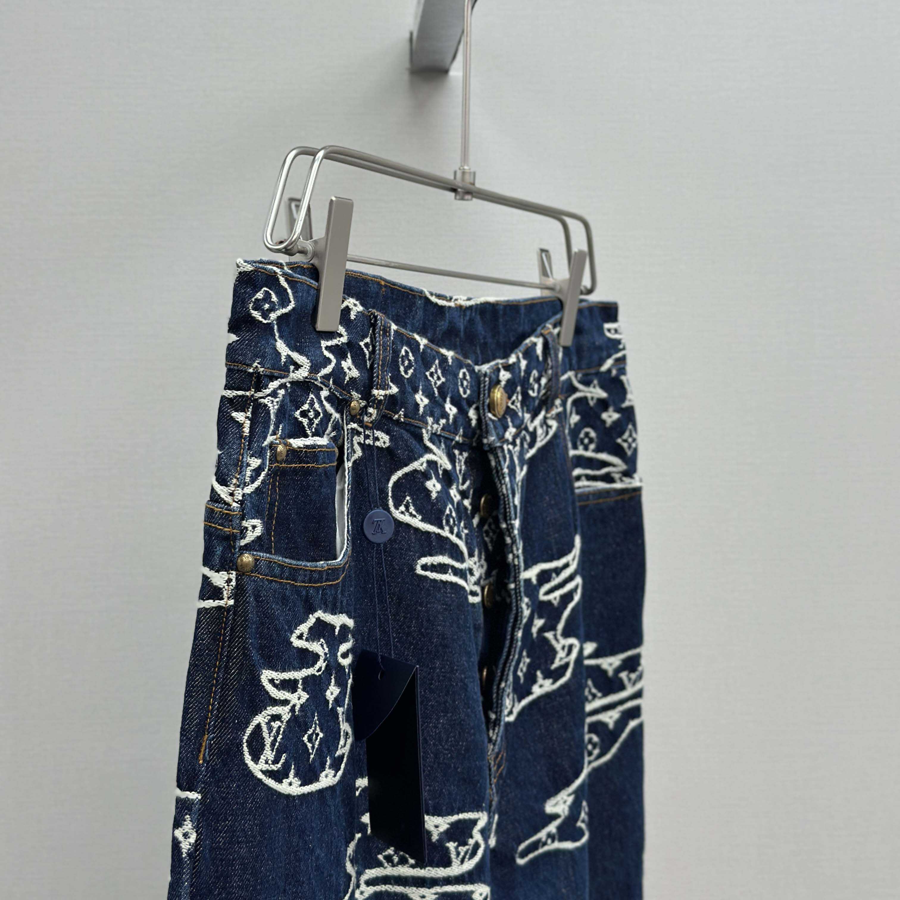 Louis Vuitton Monogram Denim Skate Pants   1AILUV - EUR FASHION