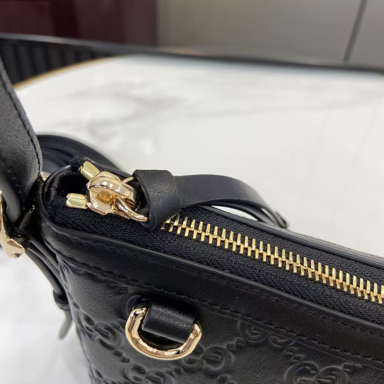 Gucci GG Emblem Small Shoulder Bag - EUR FASHION