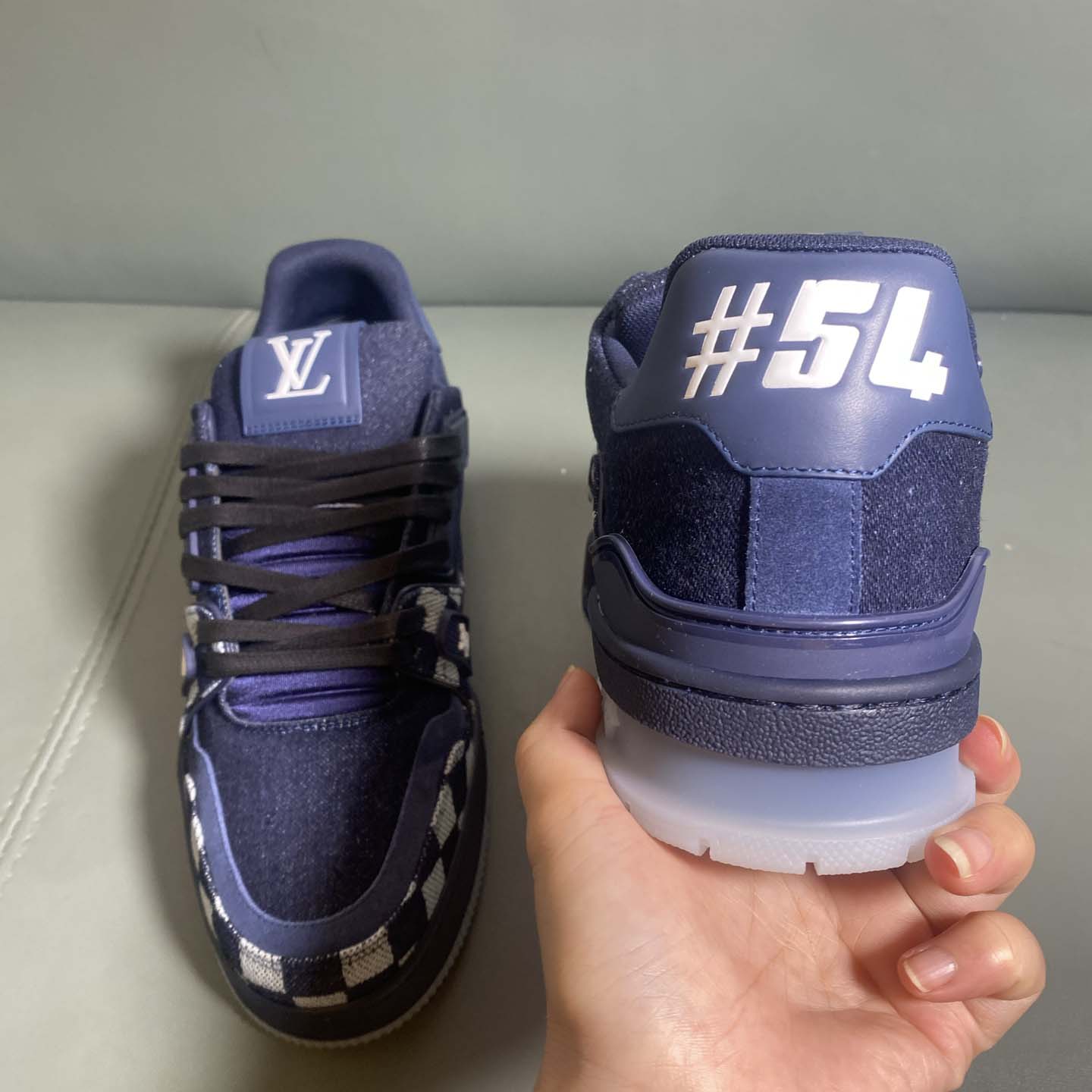 Louis Vuitton LV Trainer Sneaker  1AIKS9 - EUR FASHION