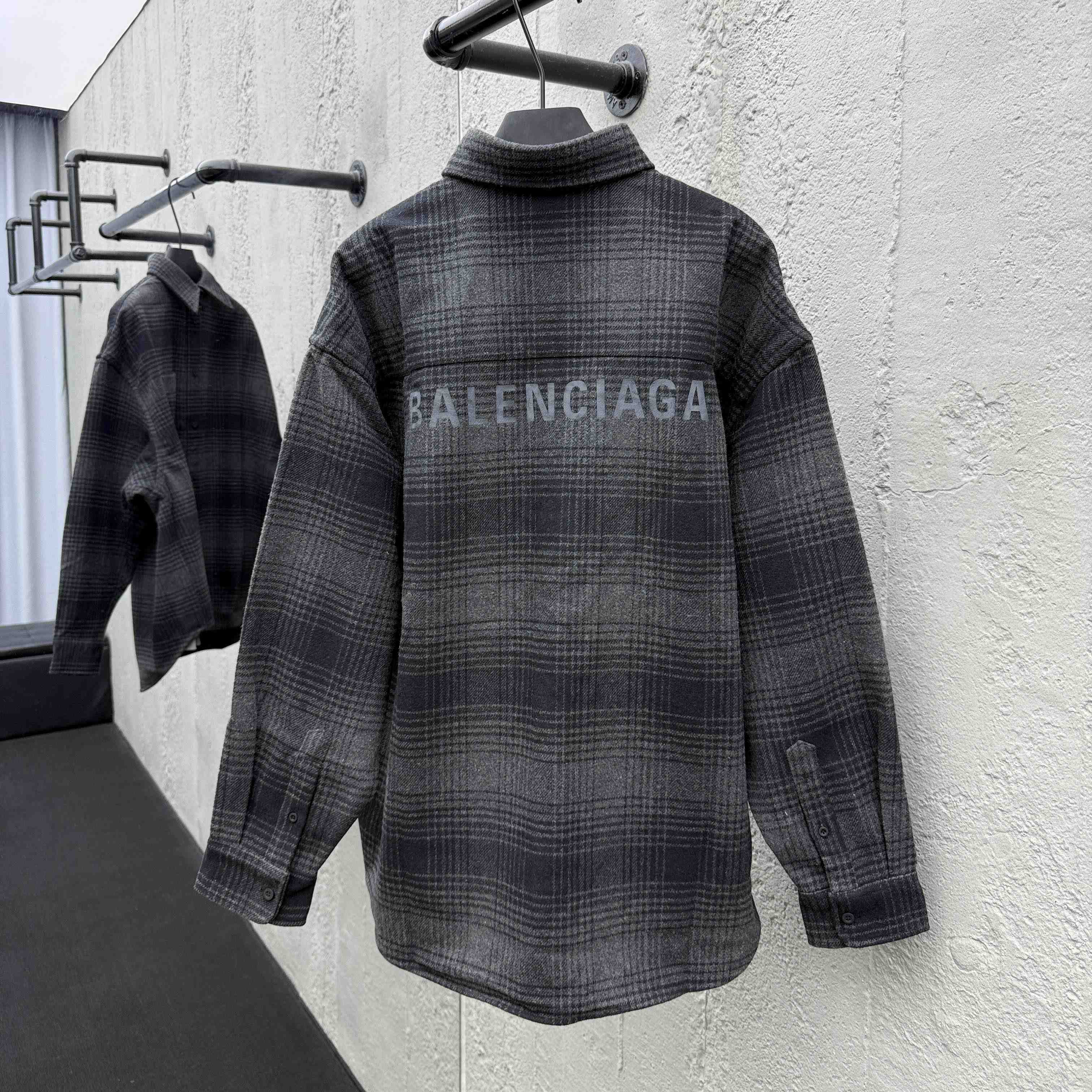 Balenciaga Oversized Shirt In Grey And Black Mix Wool Flannel - EUR FASHION
