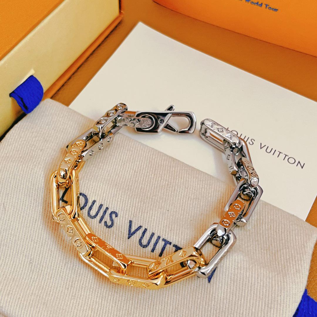  - EUR FASHION