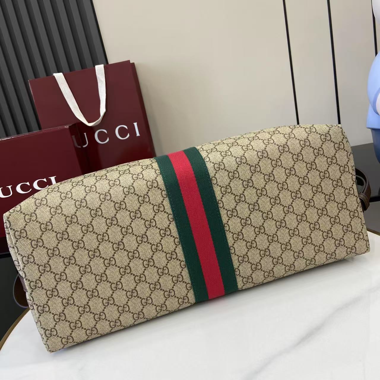 Gucci Savoy Medium Duffle Bag - EUR FASHION