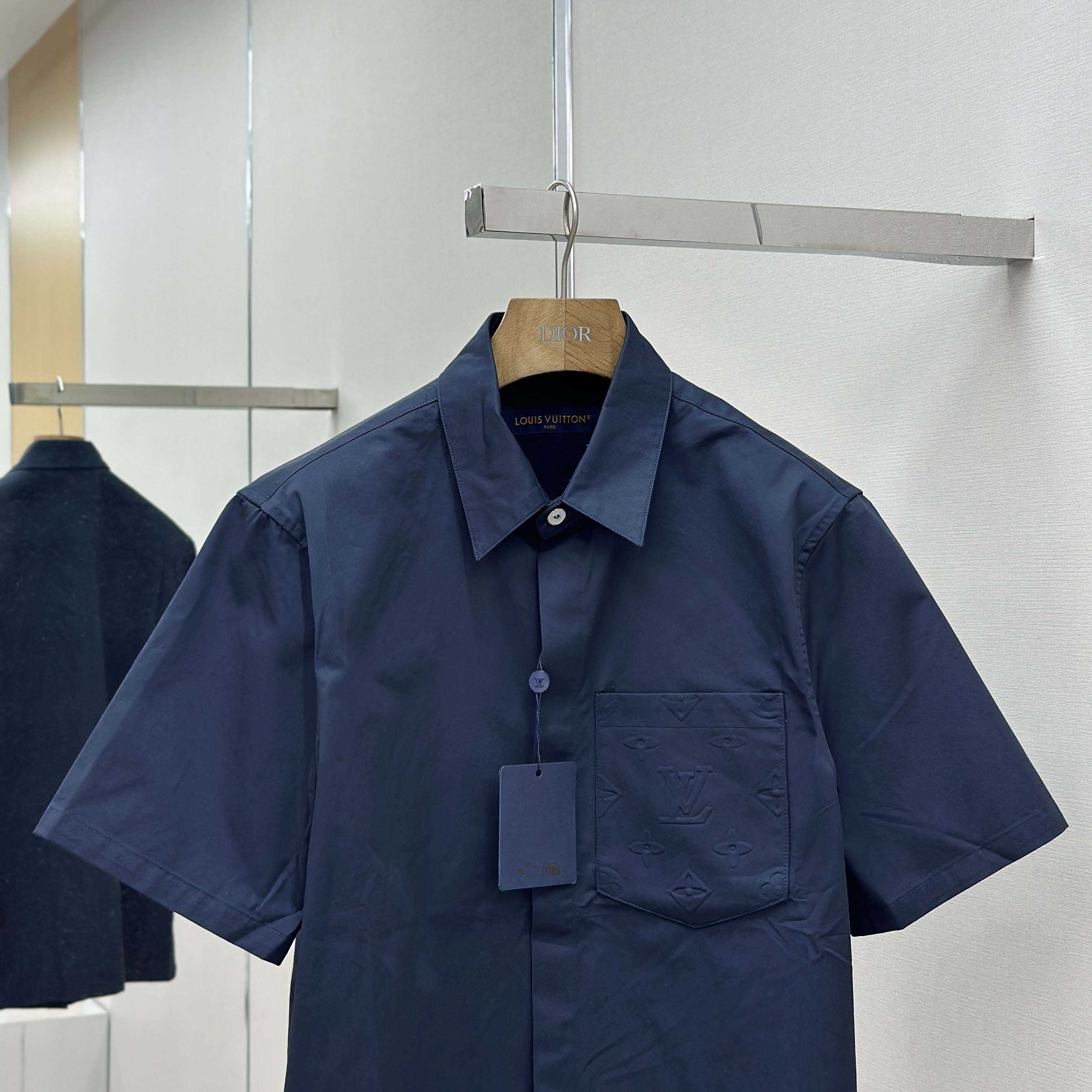 Louis Vuitton Monogram Pocket Short-Sleeved Shirt    - EUR FASHION