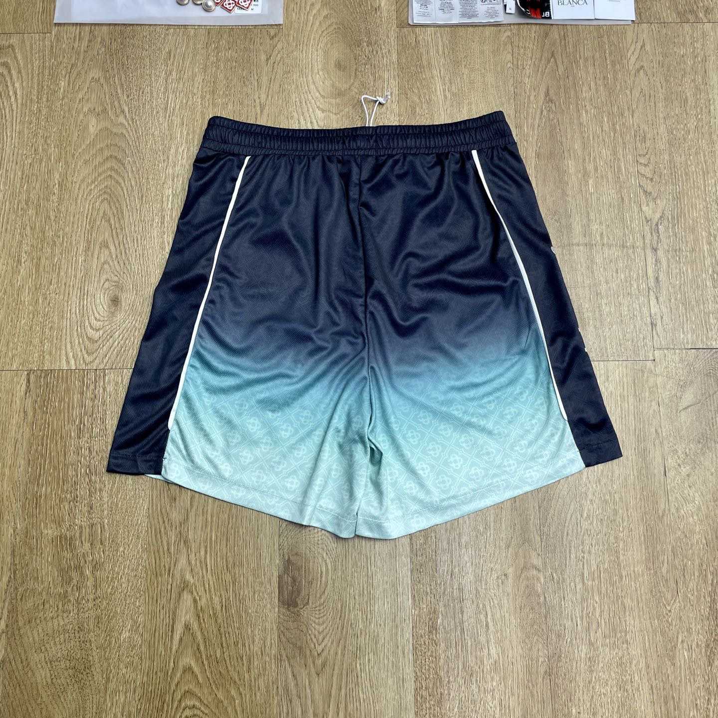 Casablanca Gradient Panelled Shorts   C1065 - EUR FASHION